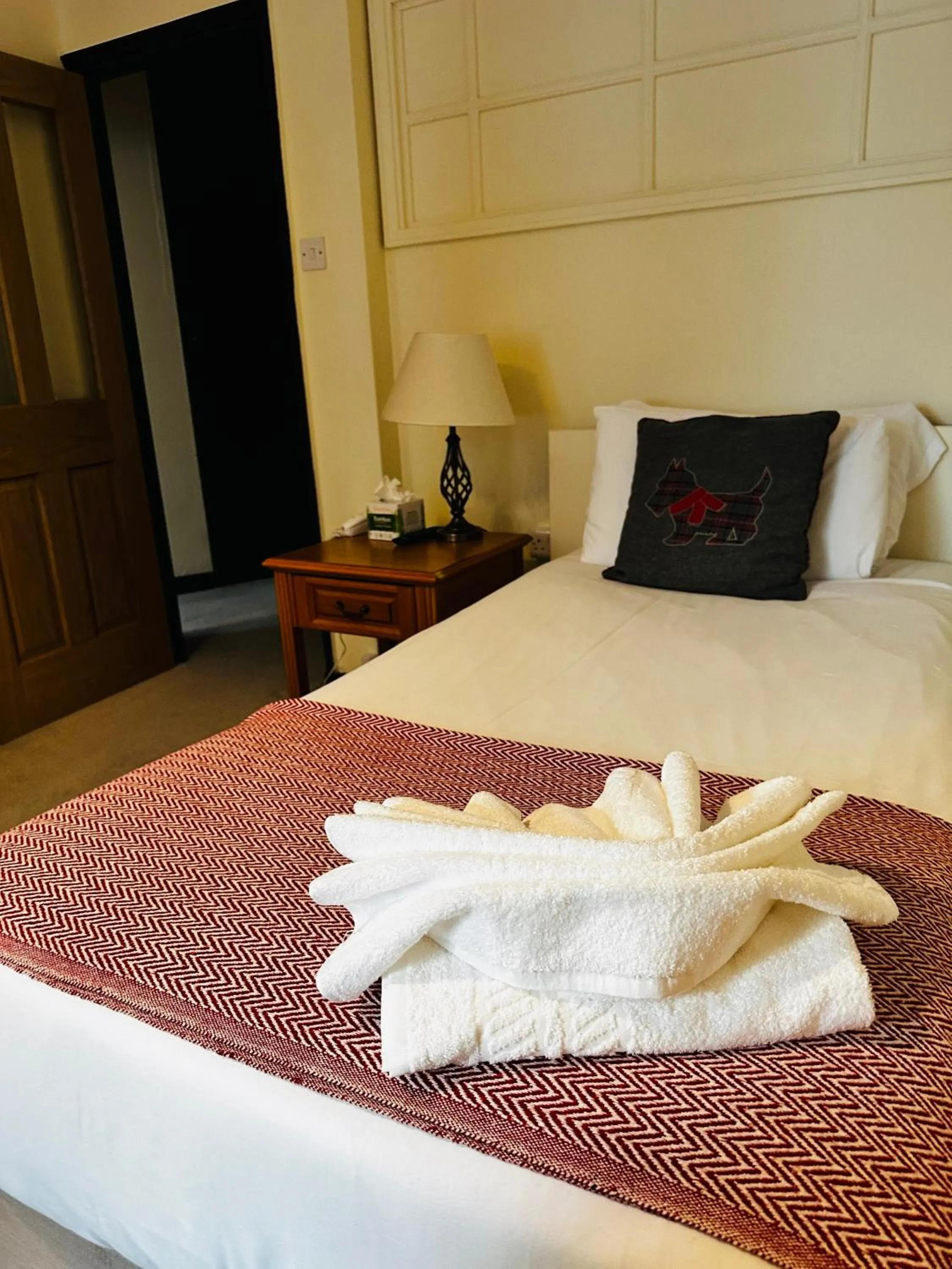 Bedroom, Bed in Vincent House London Residence