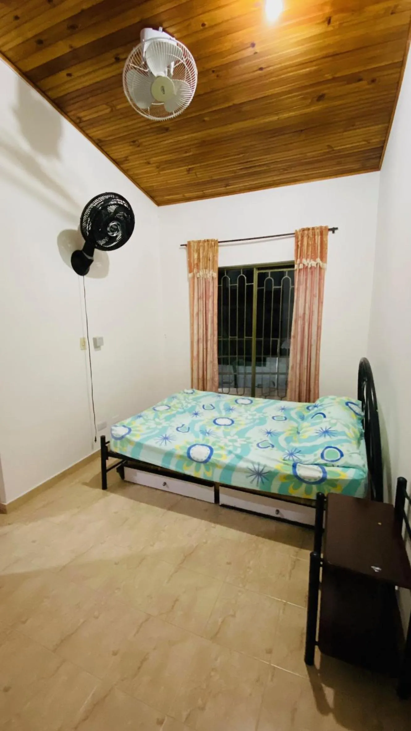 Bed in Casa con Piscina Privada y Jacuzzi