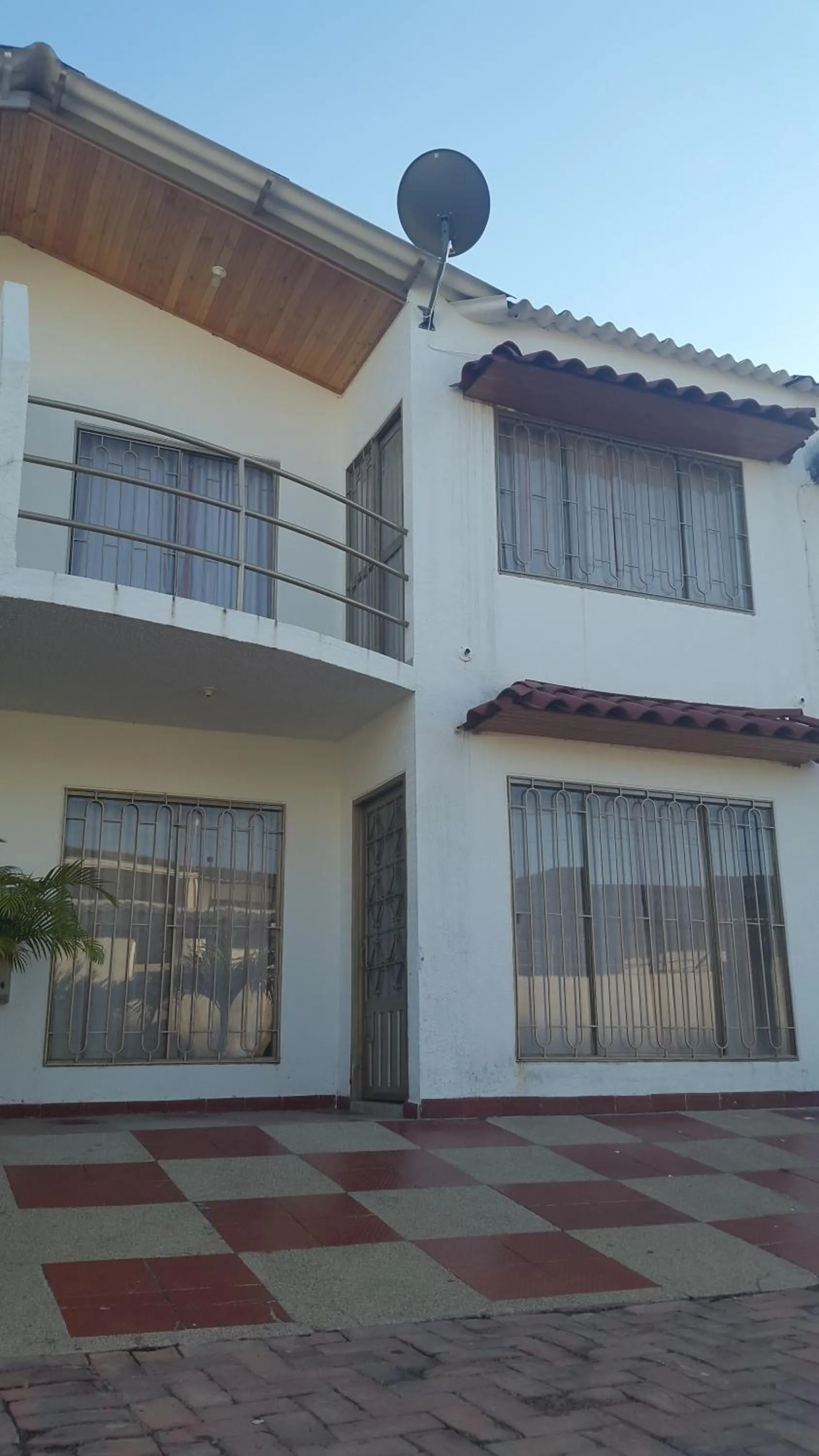 Property building in Casa con Piscina Privada y Jacuzzi