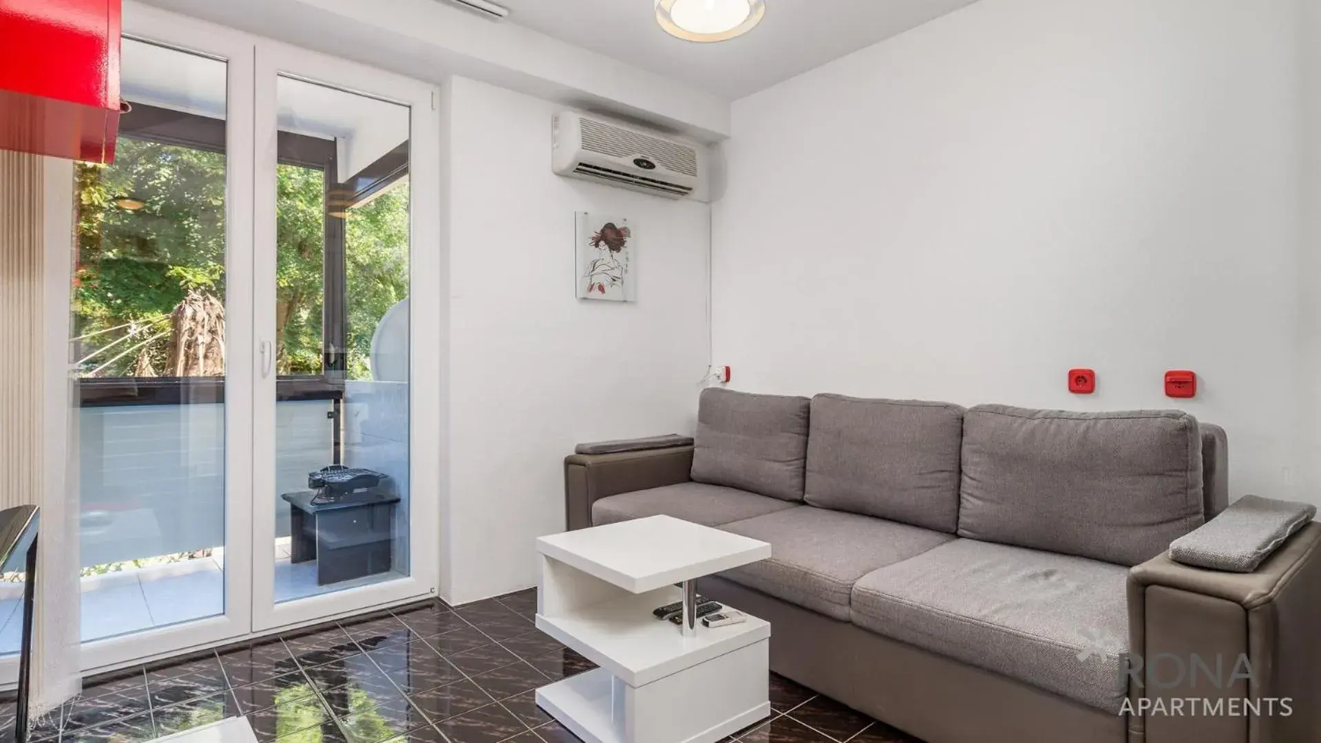 Rona Apartment Zizi Rona Apartment Zizi