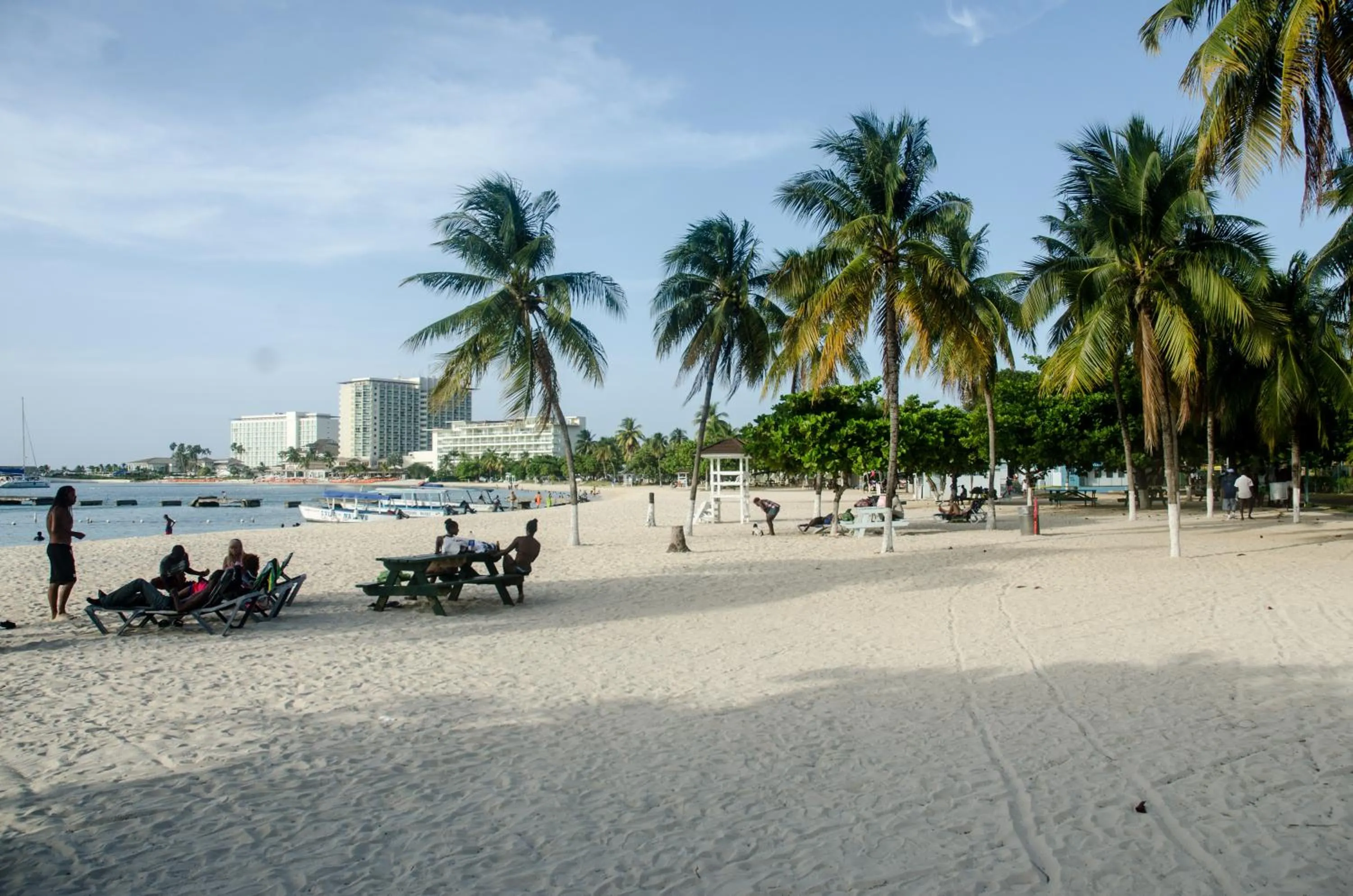 Beach in Deluxe SandCastles Condos