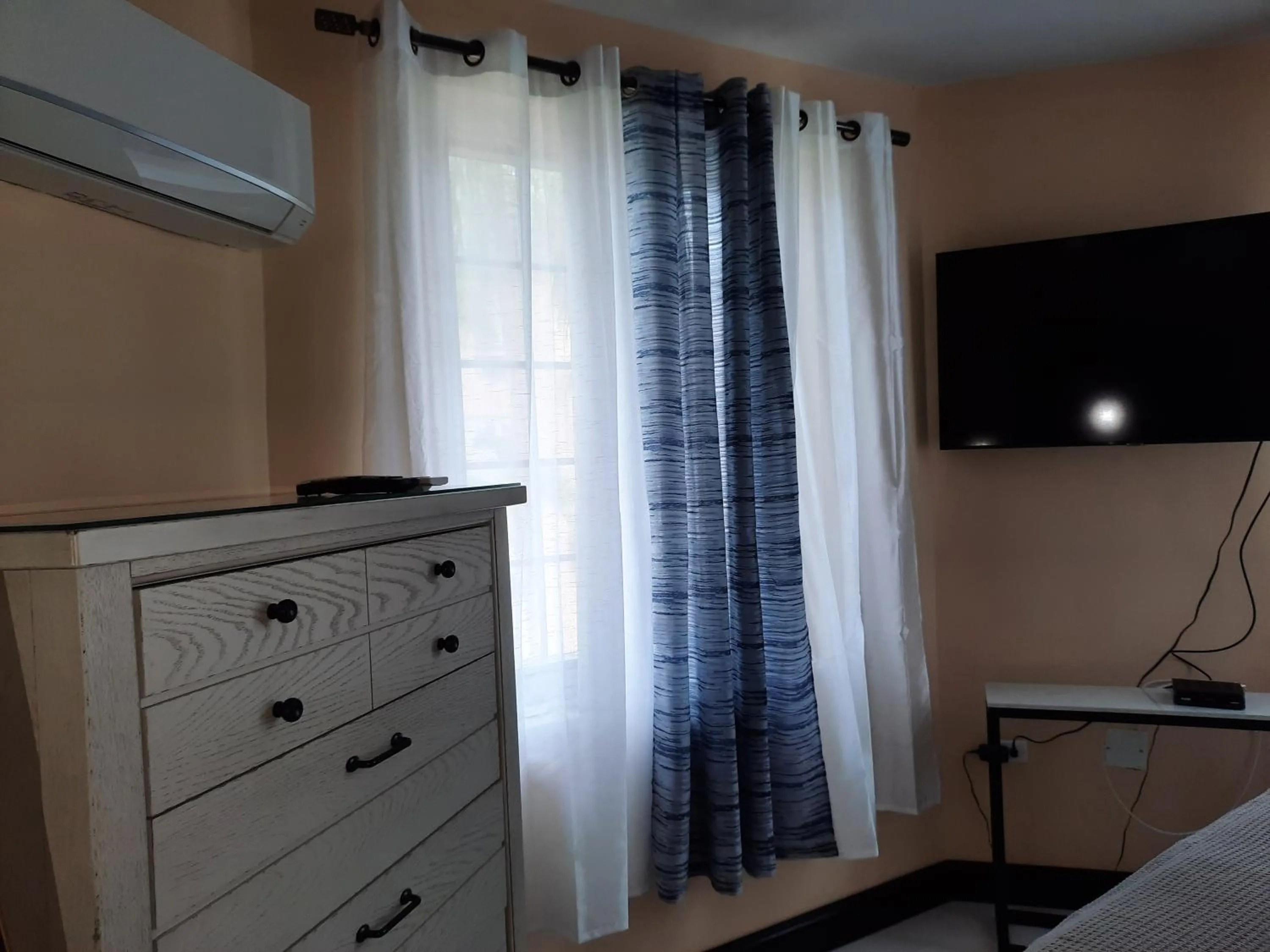 Bed in Deluxe SandCastles Condos