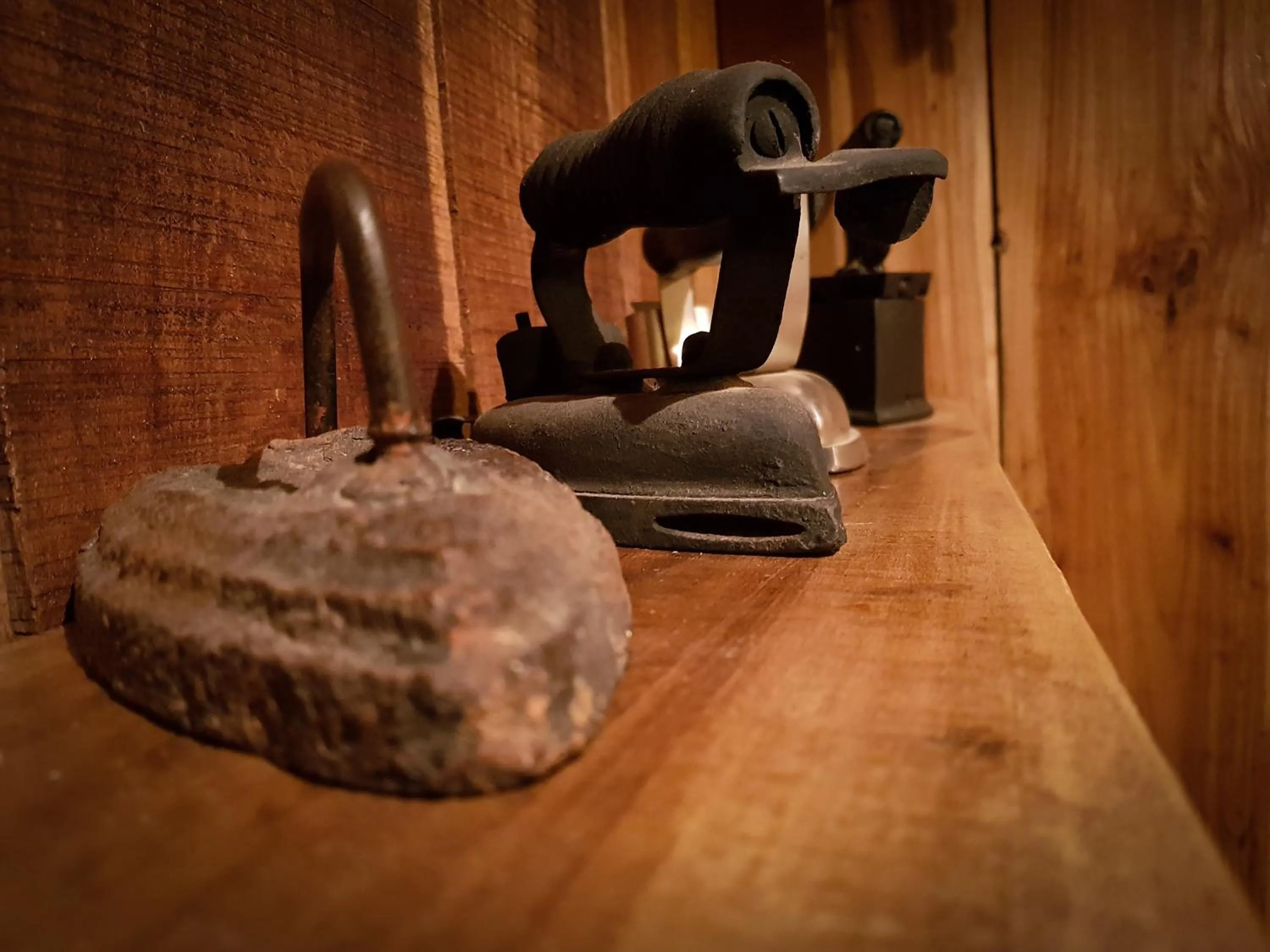 Area and facilities in Greemount Hotel