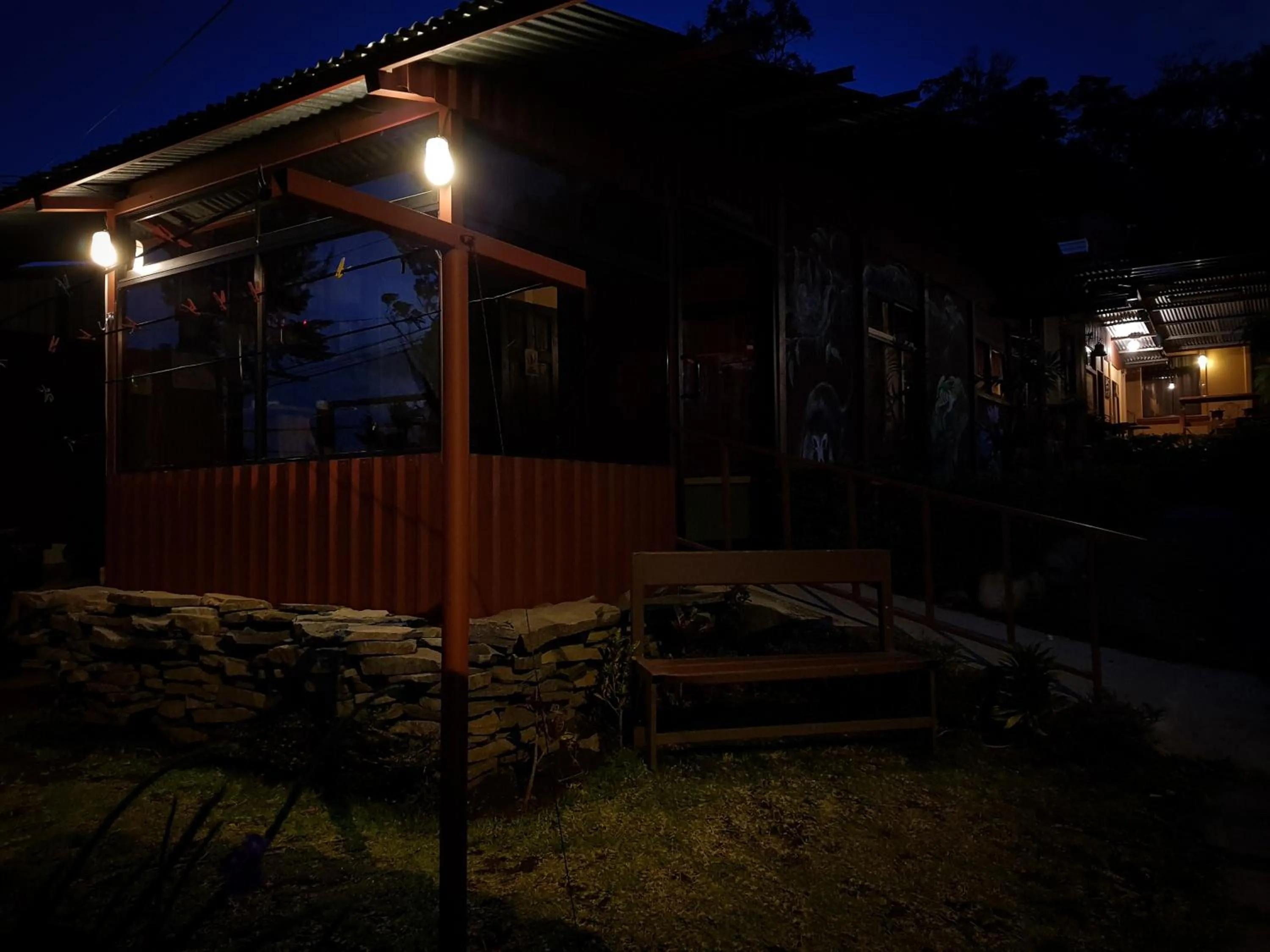 Decorative detail in Greemount Hotel