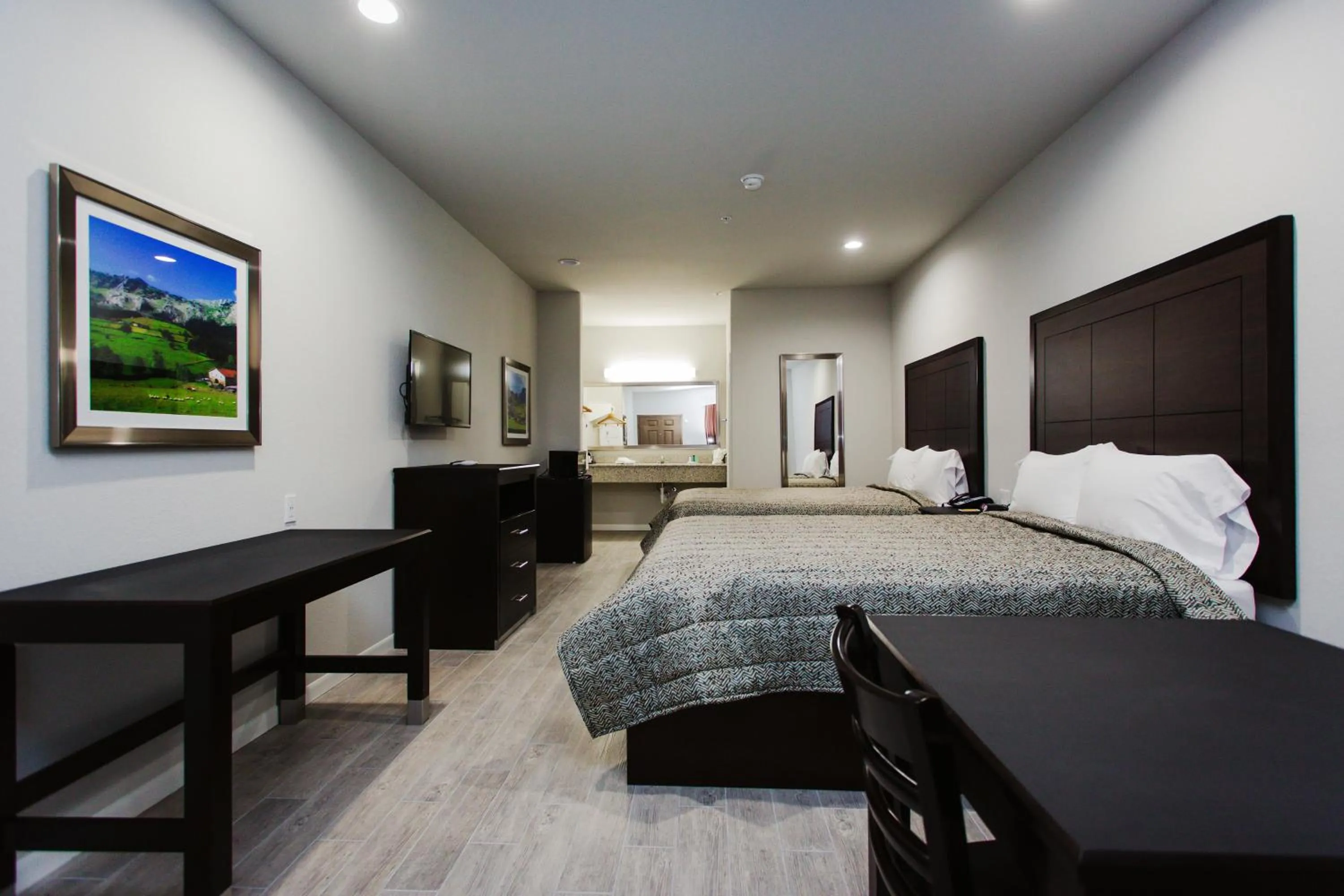 Photo of the whole room, Bed in Palace Inn-529