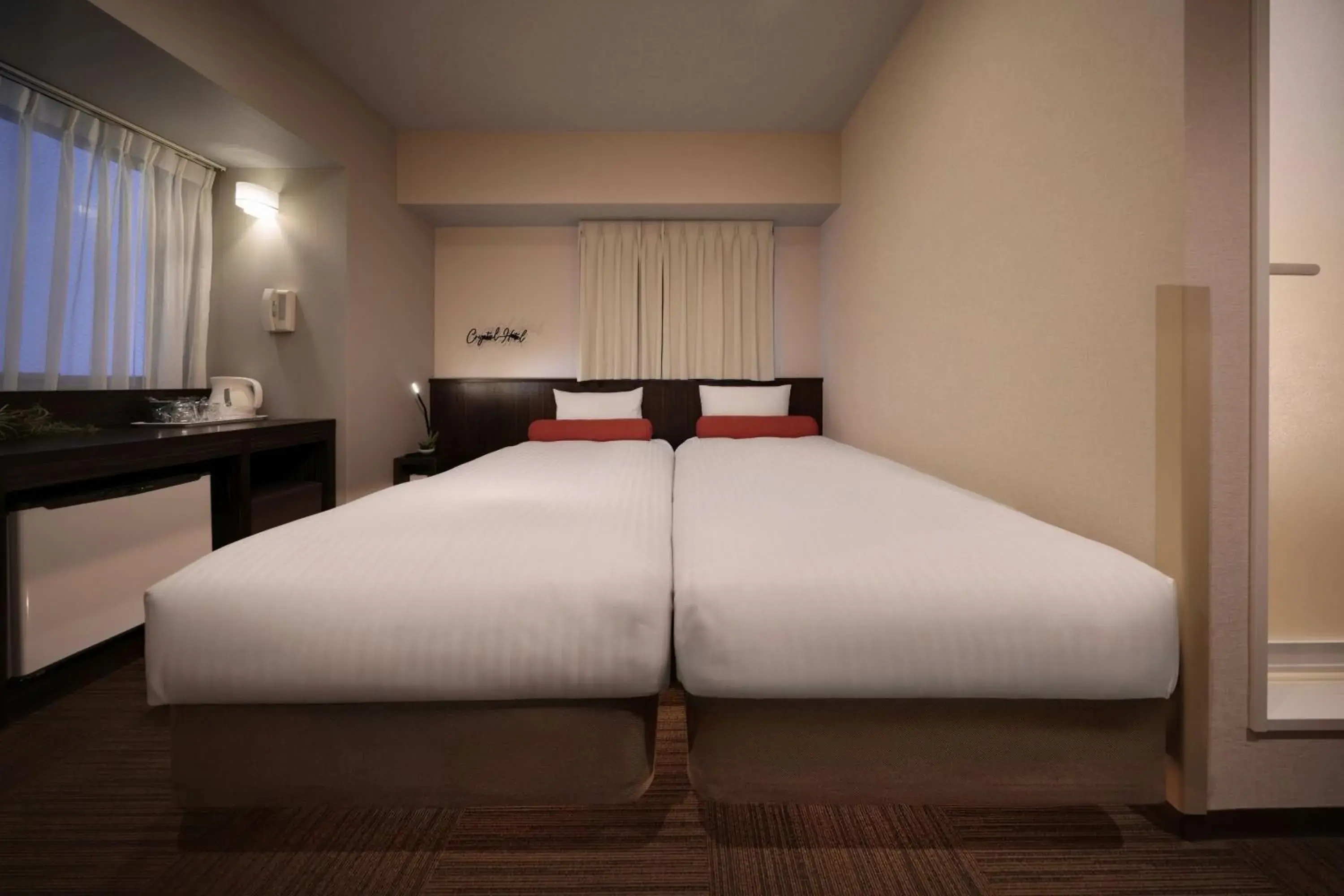 Bed in Nipponbashi Crystal Hotel Bed in Nipponbashi Crystal Hotel