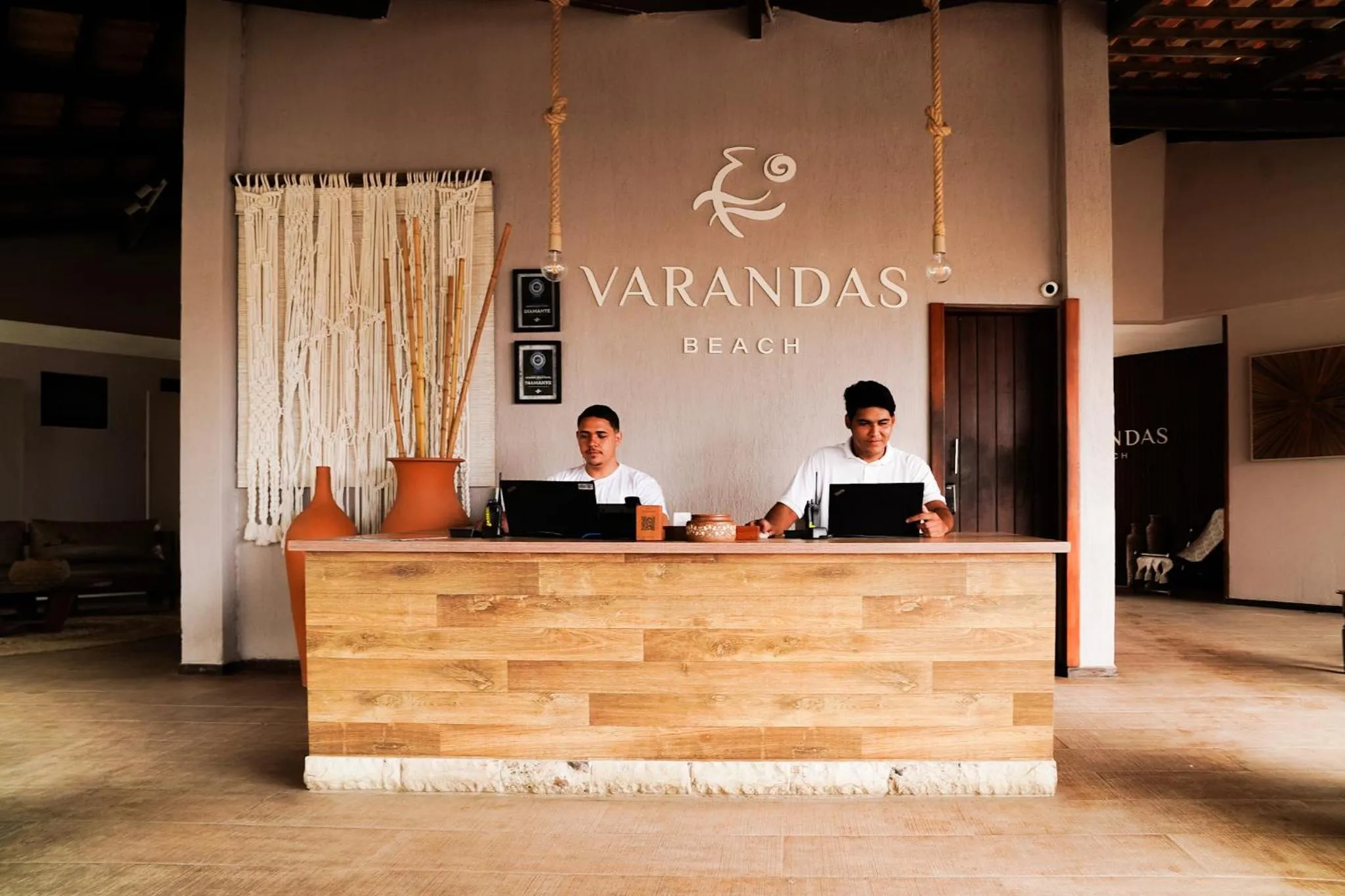 Lobby or reception in Hotel Varandas Beach
