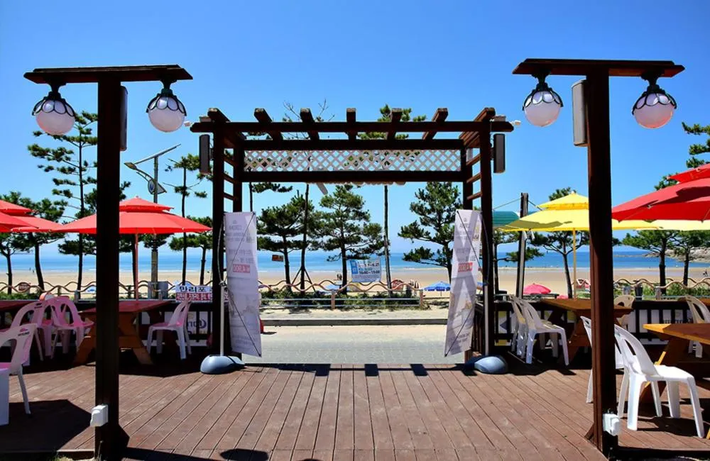 Sea view in Hotel Mallipo