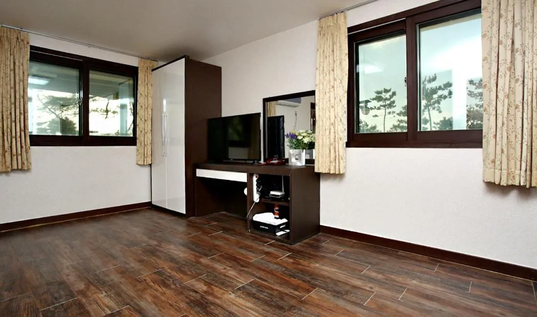 Decorative detail in Hotel Mallipo