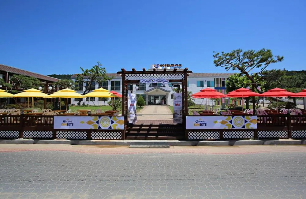 Sea view in Hotel Mallipo