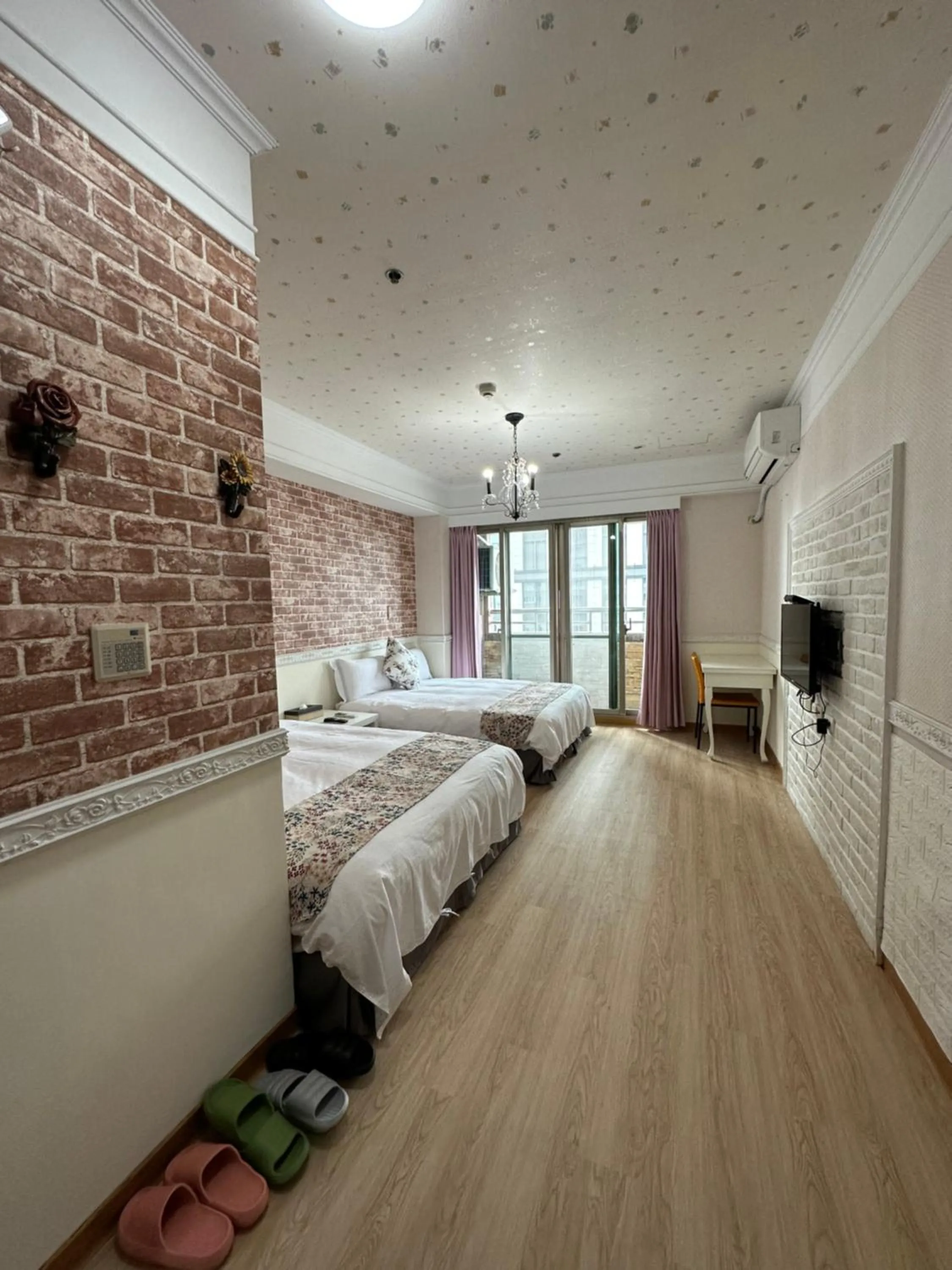 Bed in CT Theme Suite