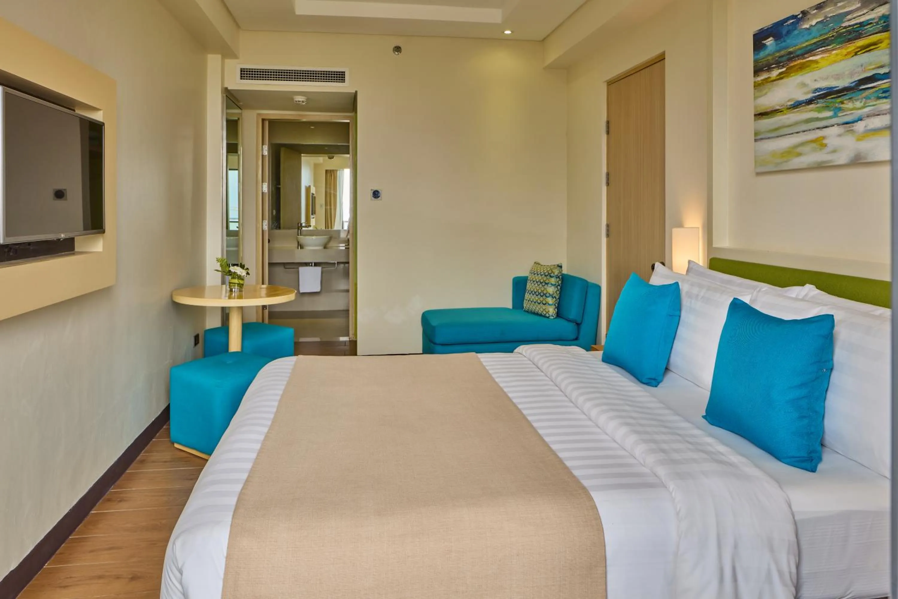 Bed in Savoy Hotel Boracay near Newcoast Beach