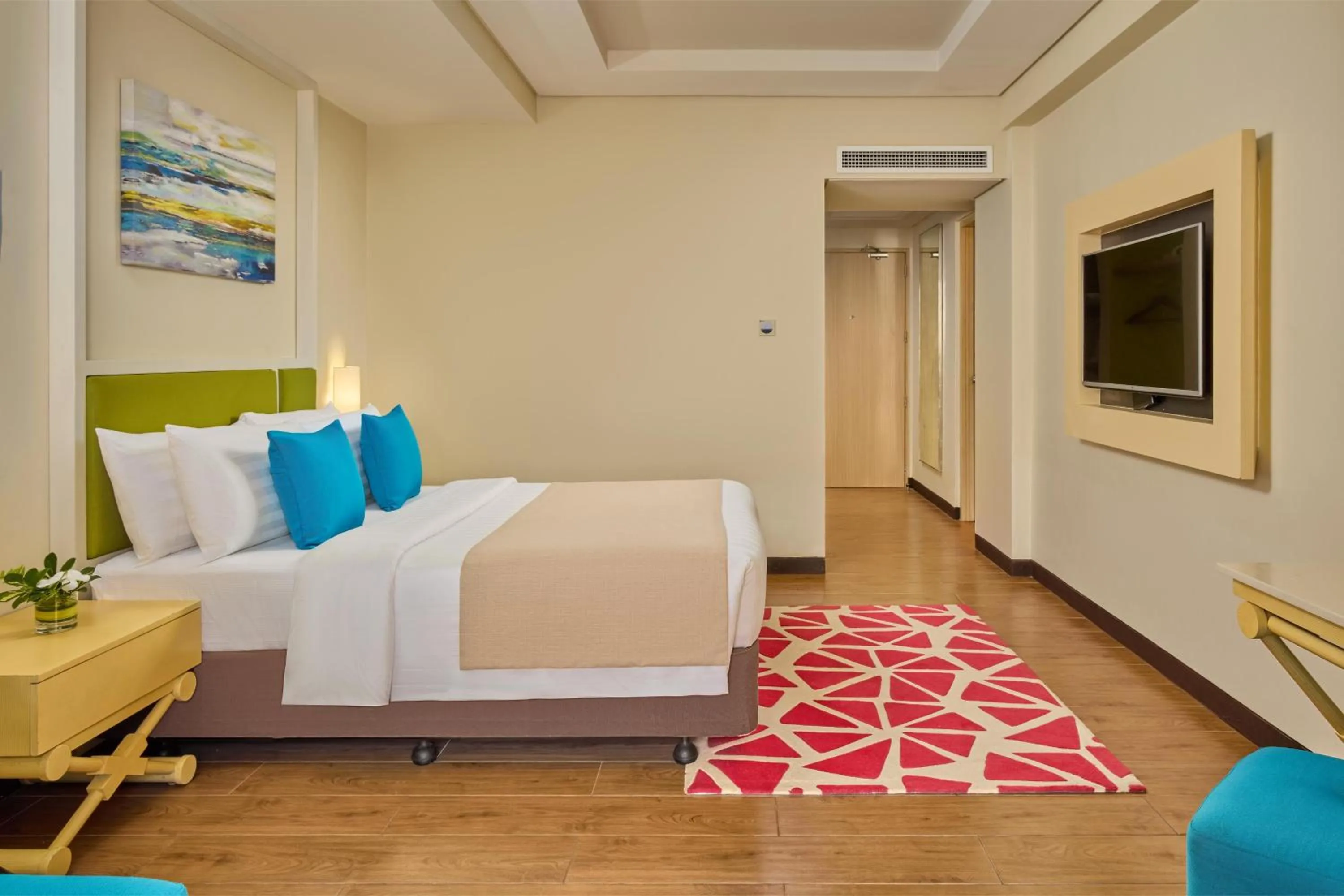 Bedroom, Bed in Savoy Hotel Boracay near Newcoast Beach