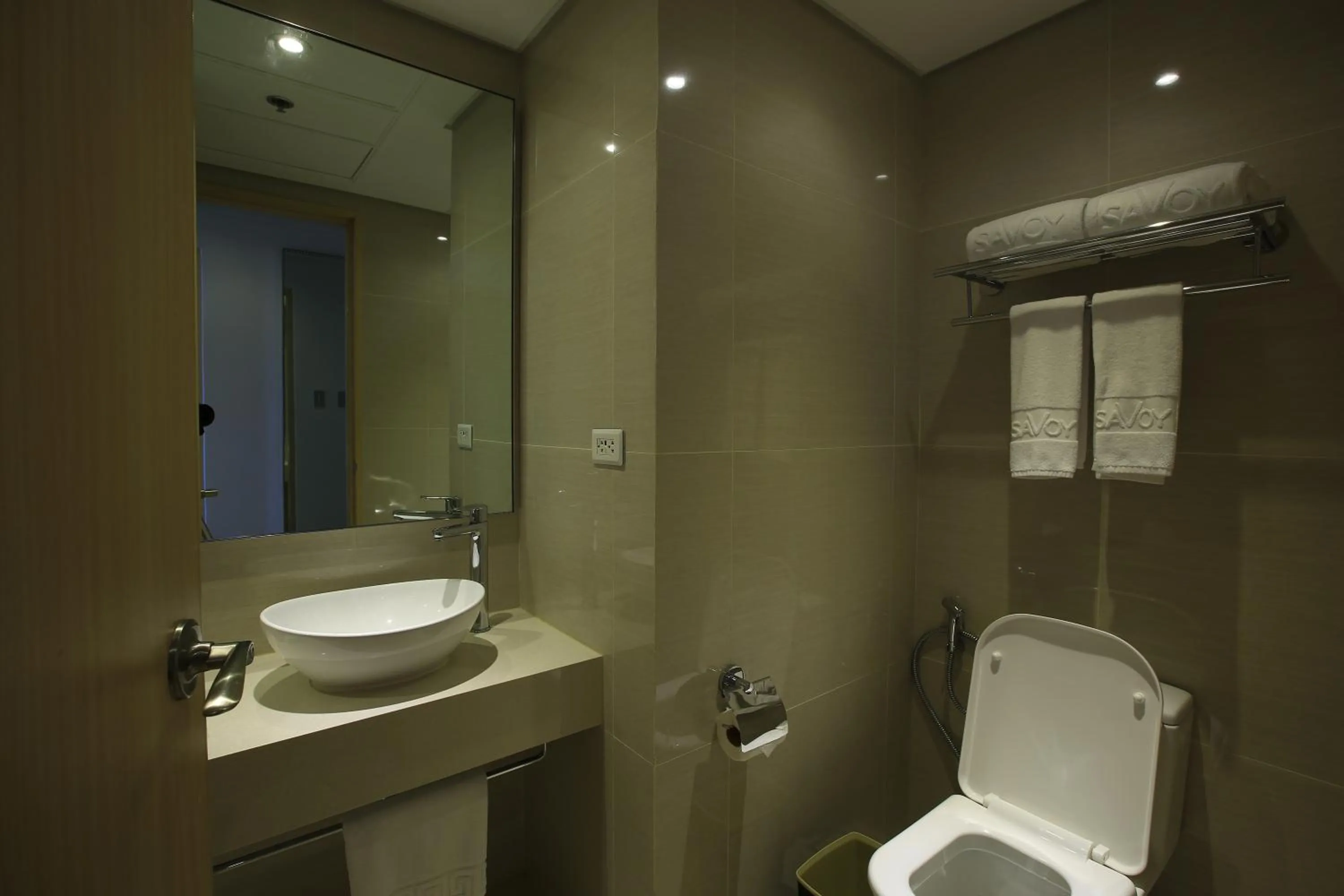 Toilet in Savoy Hotel Boracay near Newcoast Beach