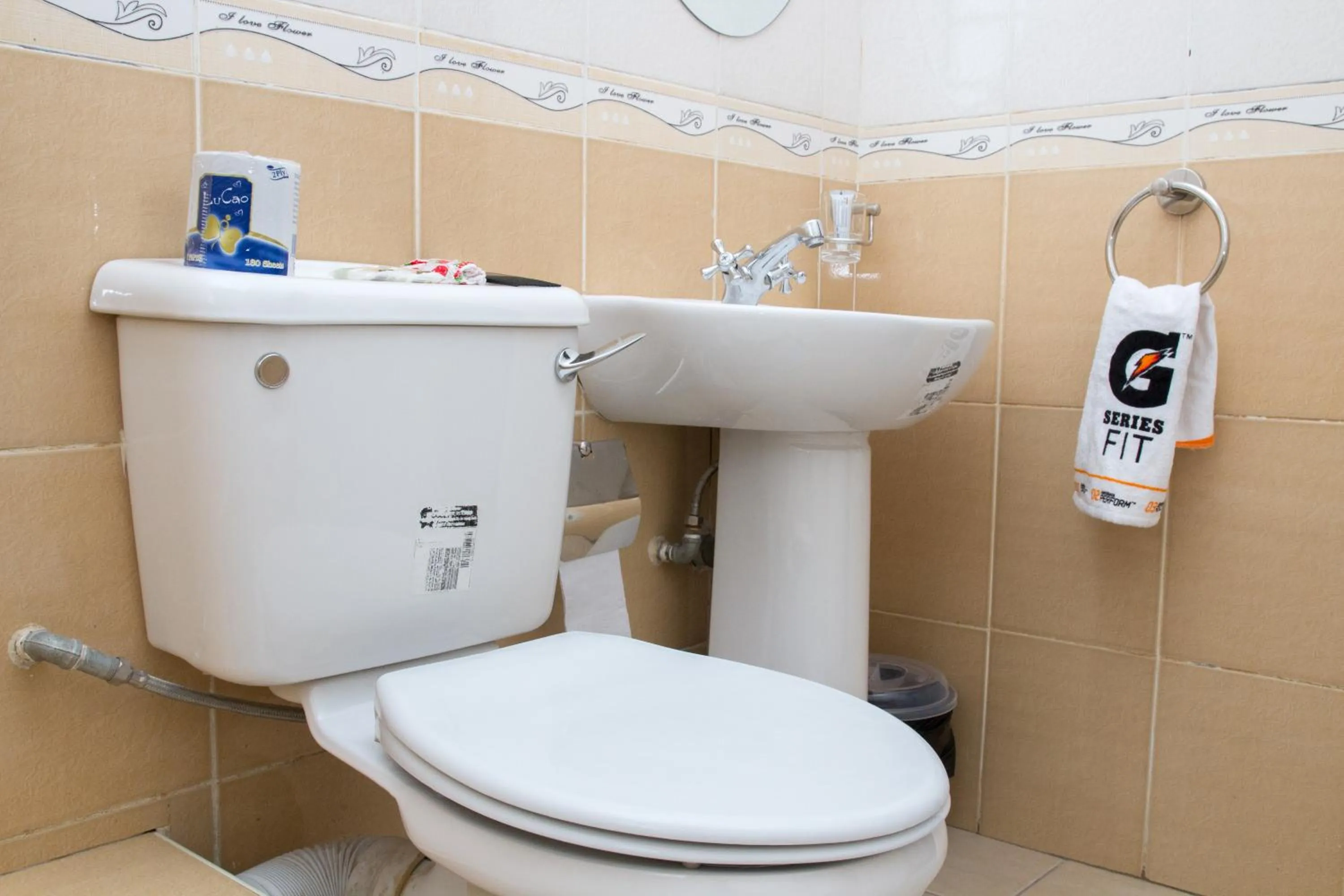 Toilet in Nairobi Airport Apartments