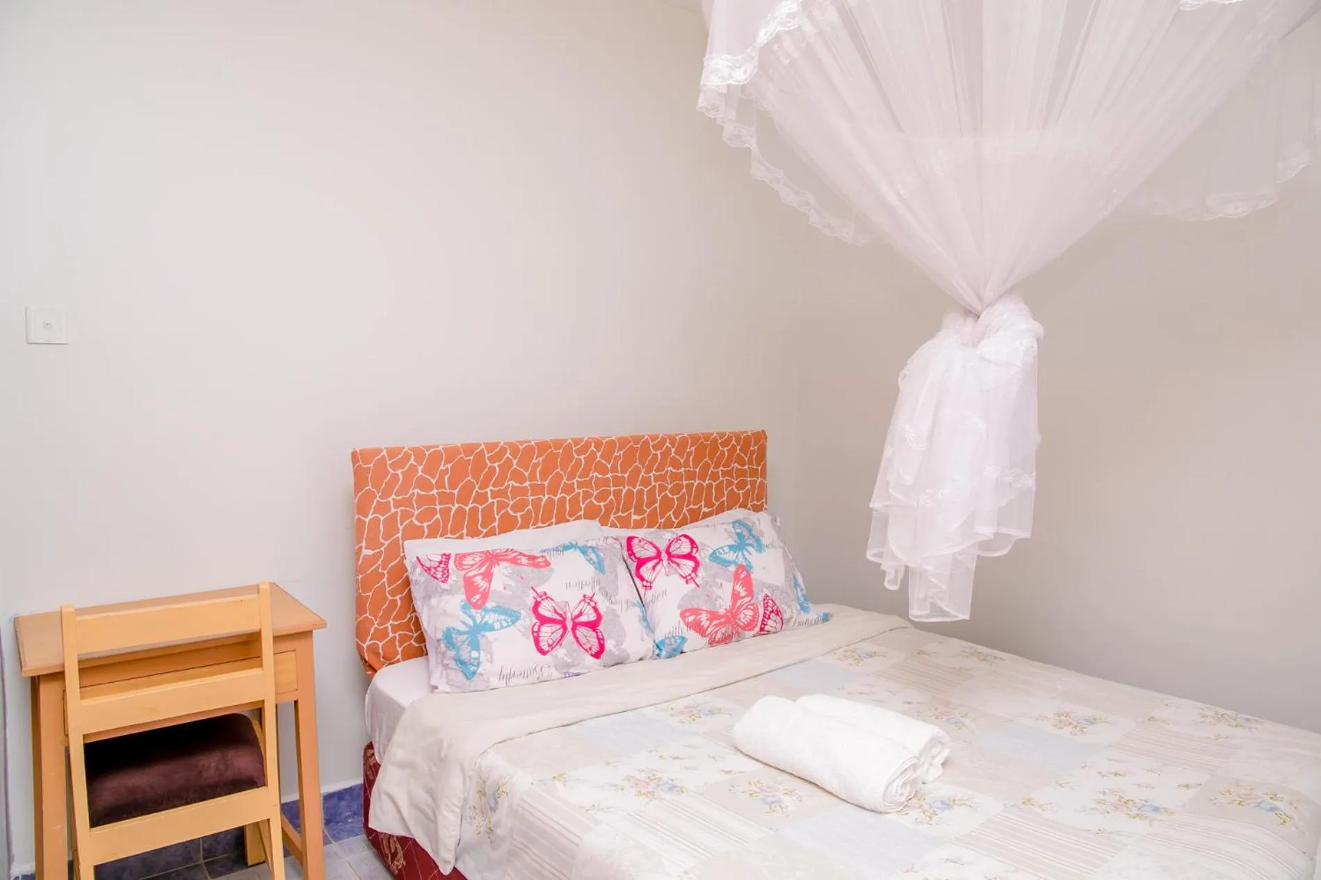 Bed in Nairobi Airport Apartments