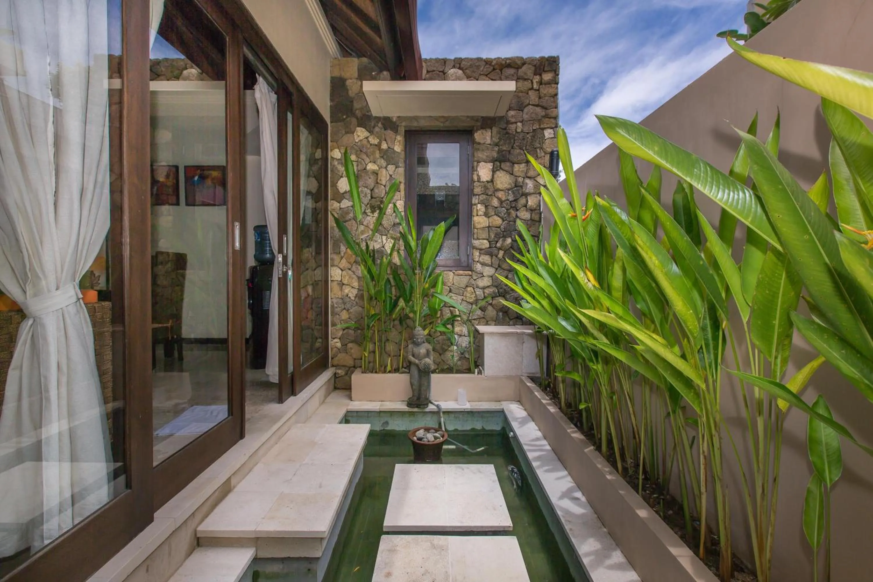 Patio in The Reika Villas by Nagisa Bali