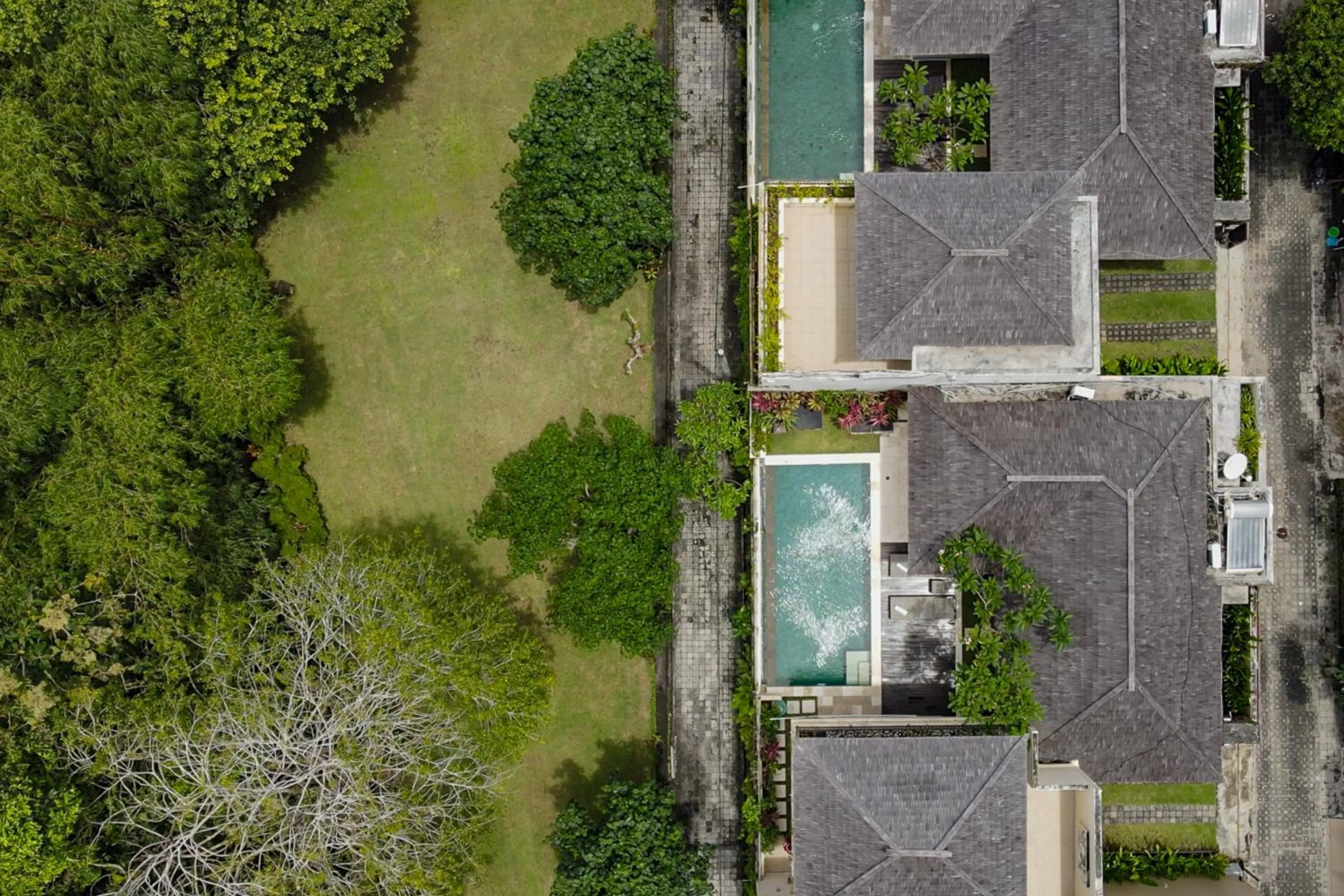 Property building in The Reika Villas by Nagisa Bali