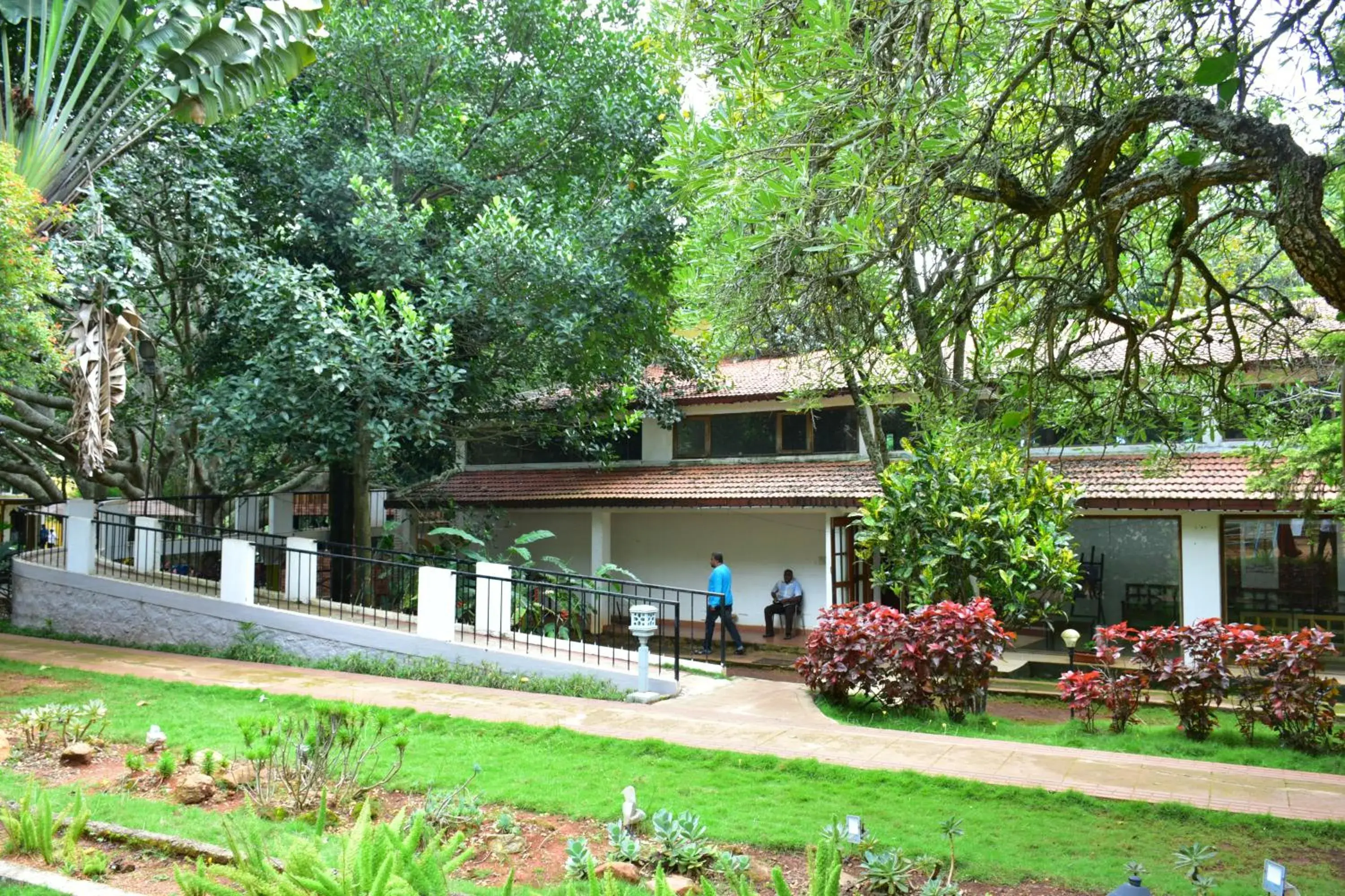 Restaurant/places to eat in Zeenath Taj Gardens Restaurant/places to eat in Zeenath Taj Gardens