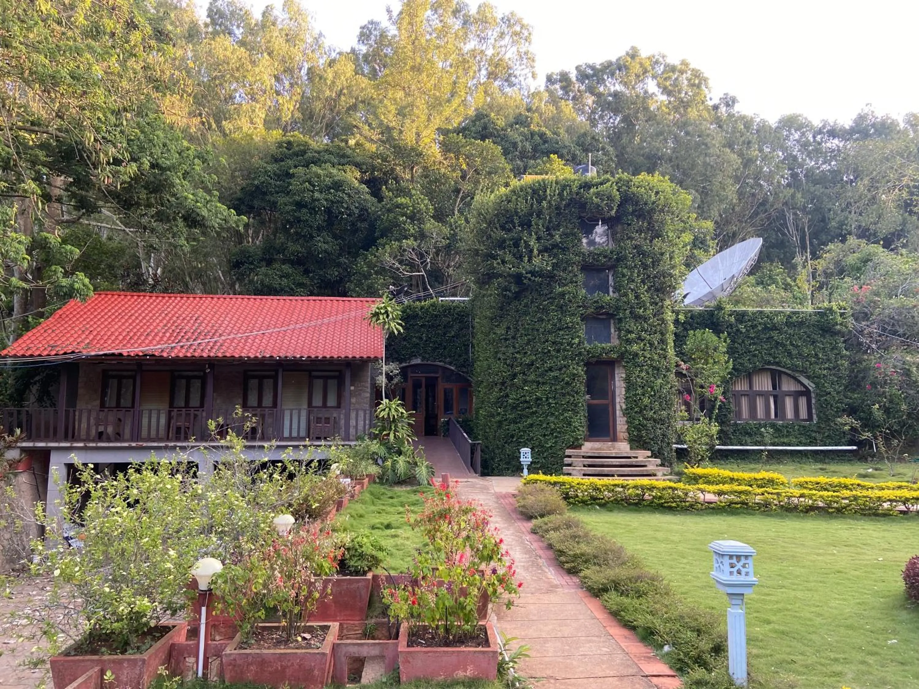 Zeenath Taj Gardens