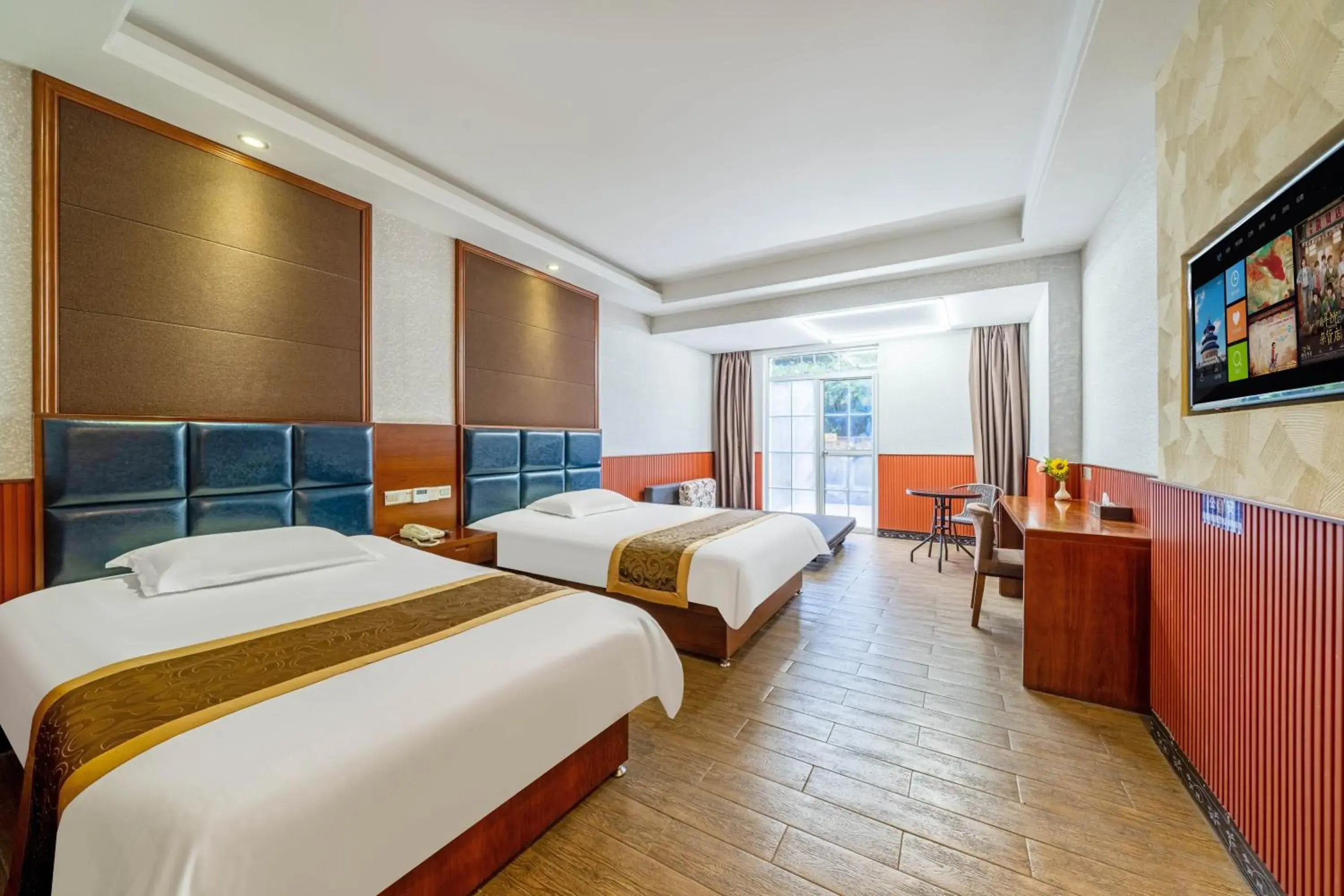 Photo of the whole room, Bed in Bo Ai International Hotel Shanghai Pudong Airport Branch-Provide shuttle services to Pudong Airport and Disneyland Photo of the whole room, Bed in Bo Ai International Hotel Shanghai Pudong Airport Branch-Provide shuttle services to Pudong Airport and Disneyland