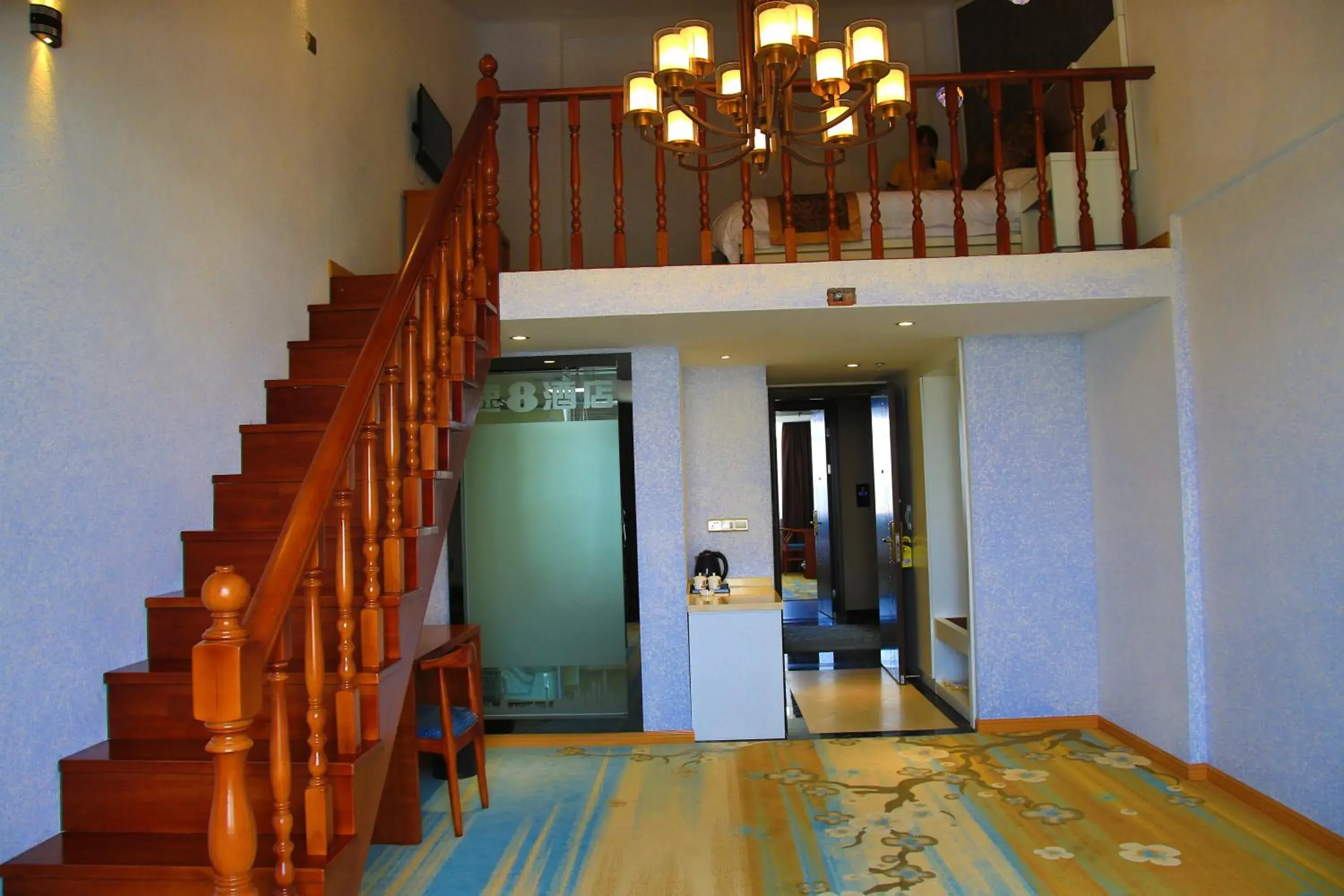 Living room in Bo Ai International Hotel Shanghai Pudong Airport Branch-Provide shuttle services to Pudong Airport and Disneyland Living room in Bo Ai International Hotel Shanghai Pudong Airport Branch-Provide shuttle services to Pudong Airport and Disneyland