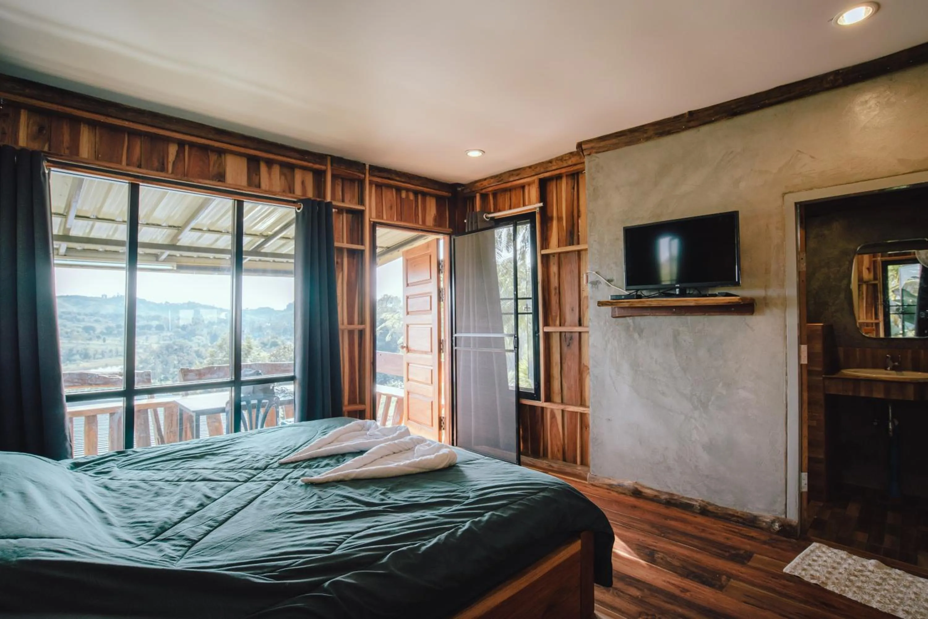 Bed in Ob-Oon Khao Kho Resort