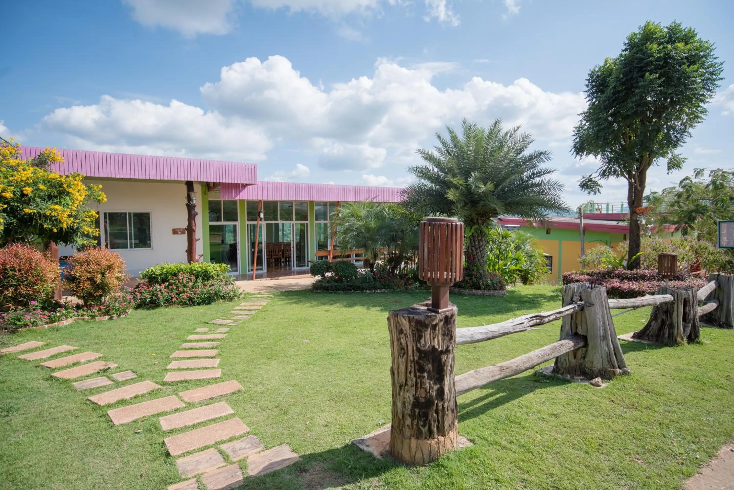 Ob-Oon Khao Kho Resort