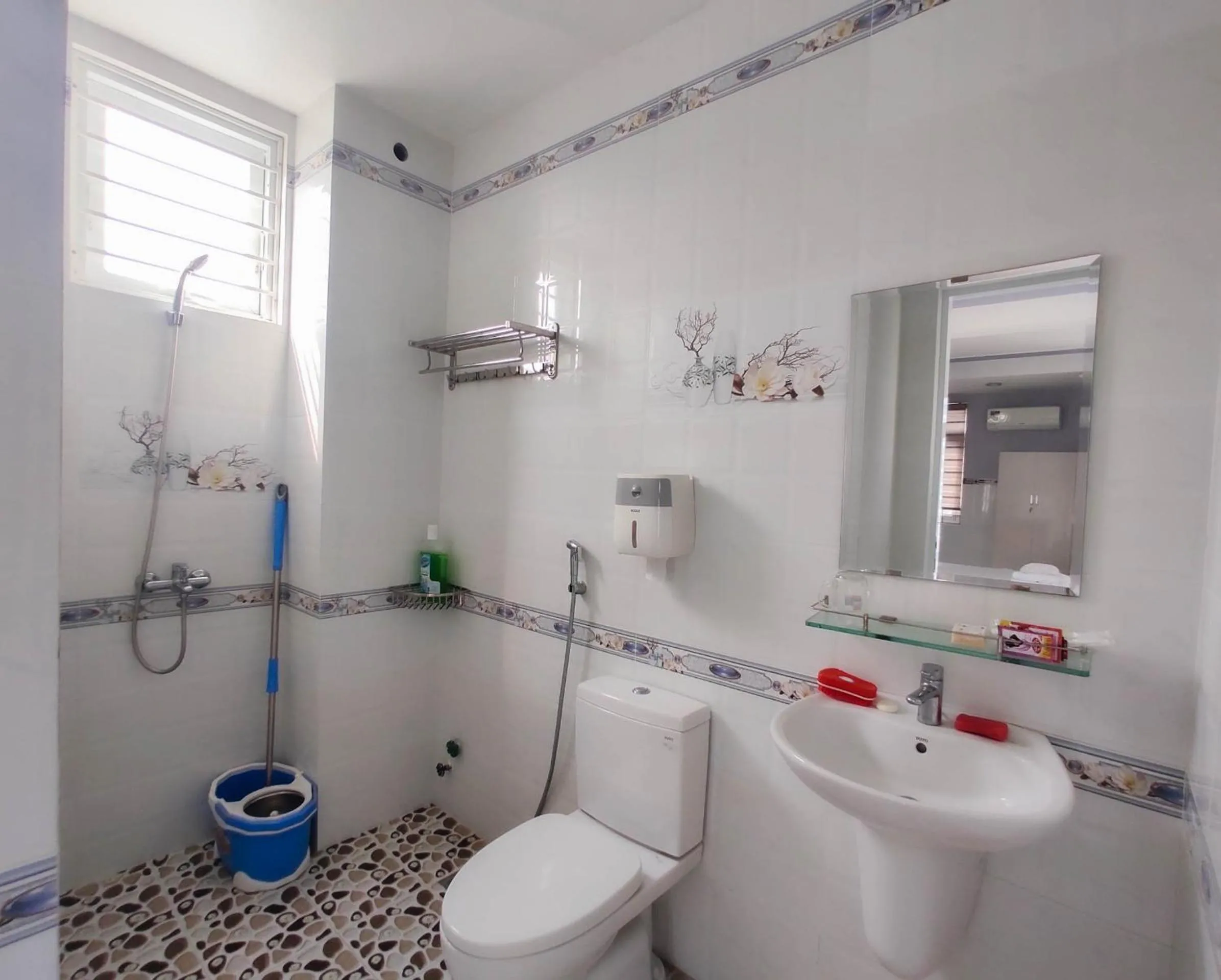 NGỌC QUÝ Mini House
