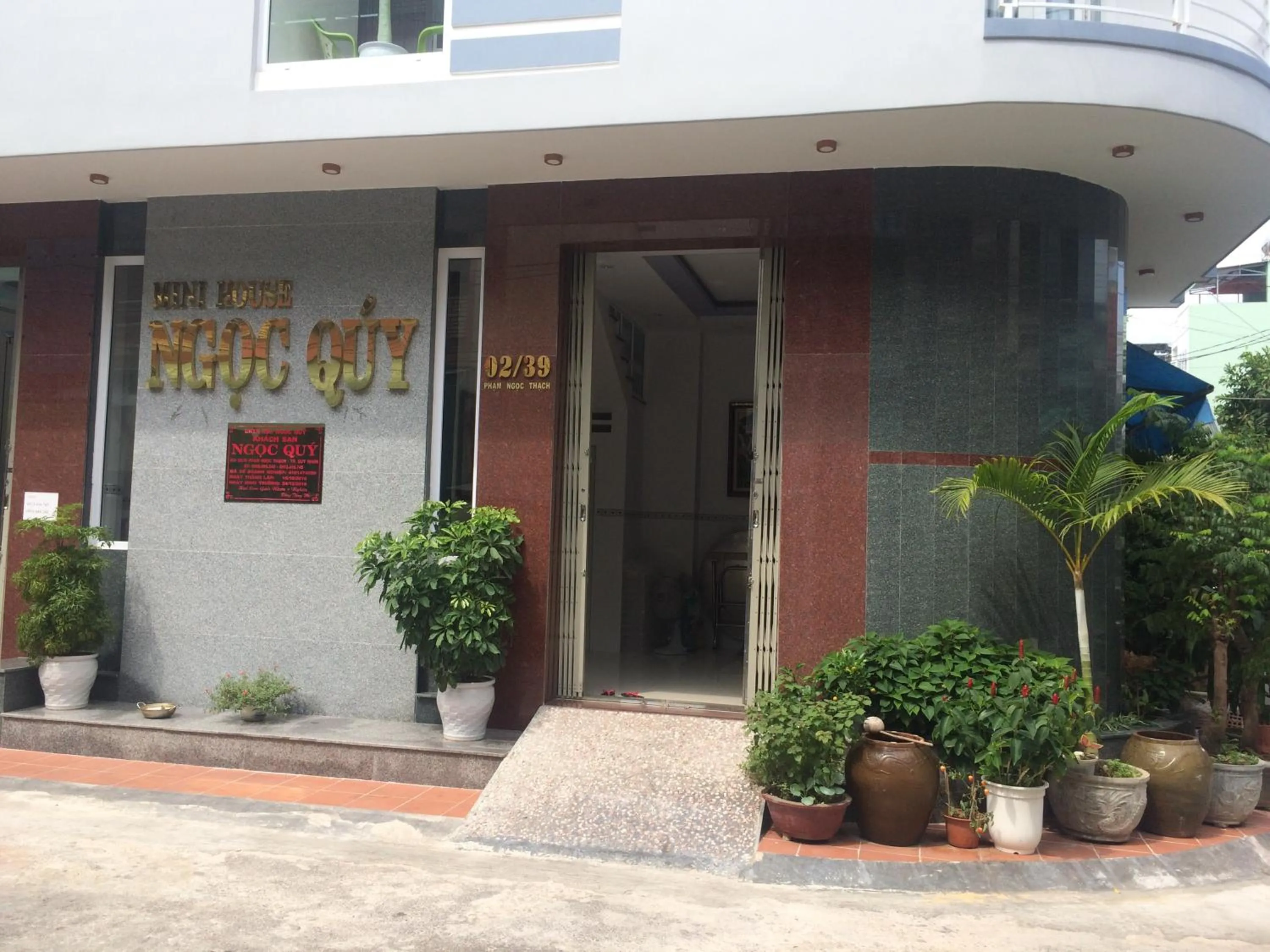 Facade/entrance in NGỌC QUÝ Mini House