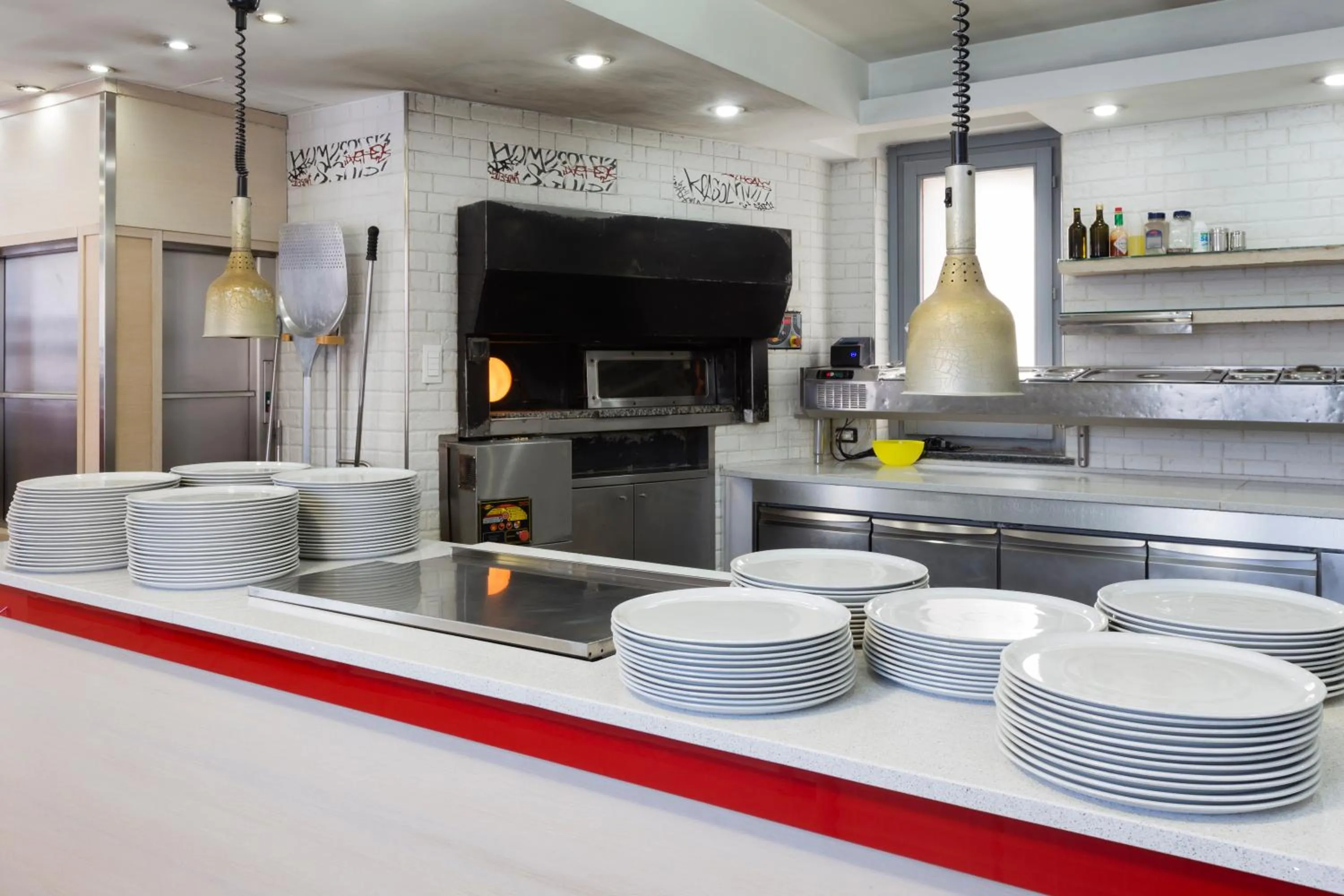 Restaurant/places to eat in Albergo Verdi