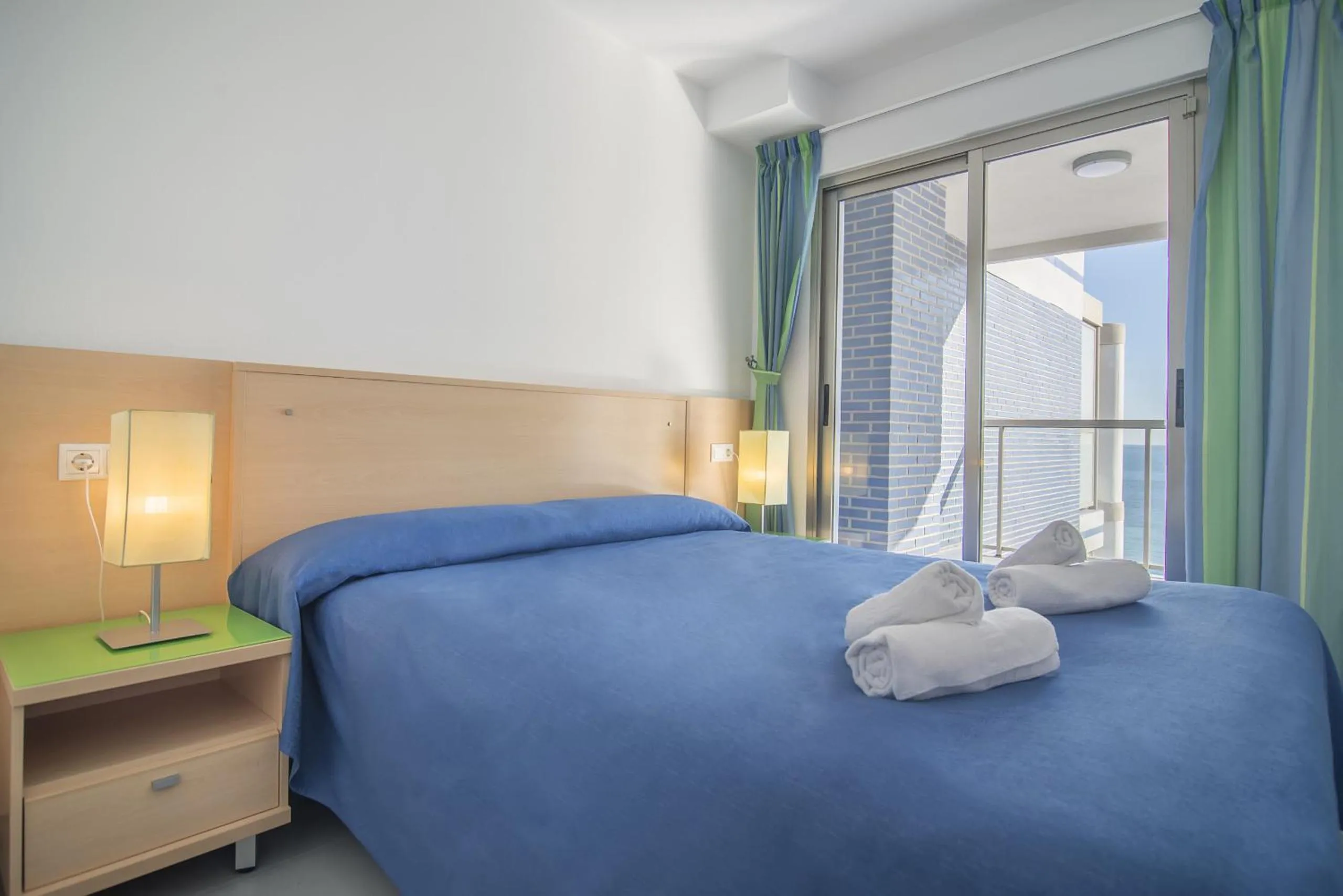 Bed in Apartamentos Hipocampos Calpe Rent Apart