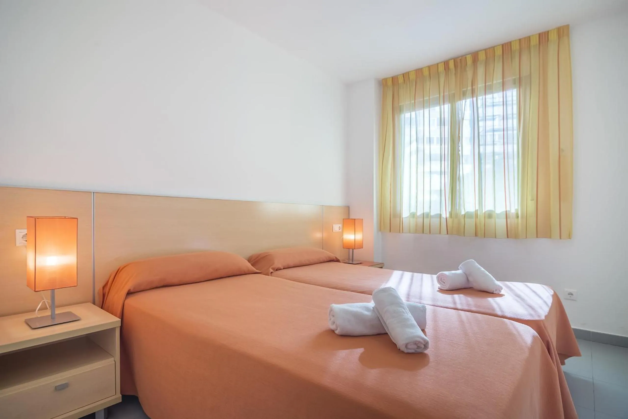 Bed in Apartamentos Hipocampos Calpe Rent Apart
