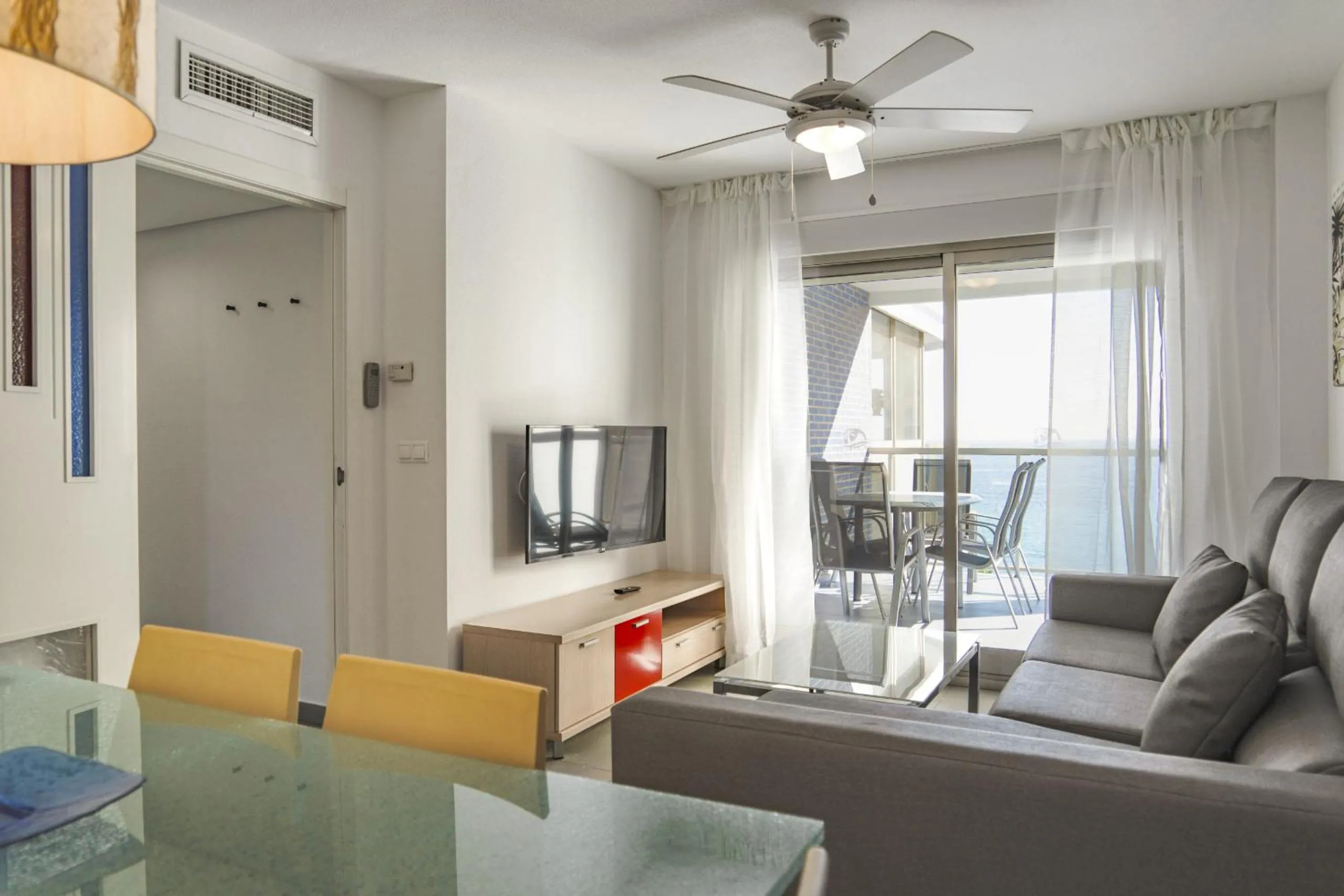 Communal lounge/ TV room in Apartamentos Hipocampos Calpe Rent Apart