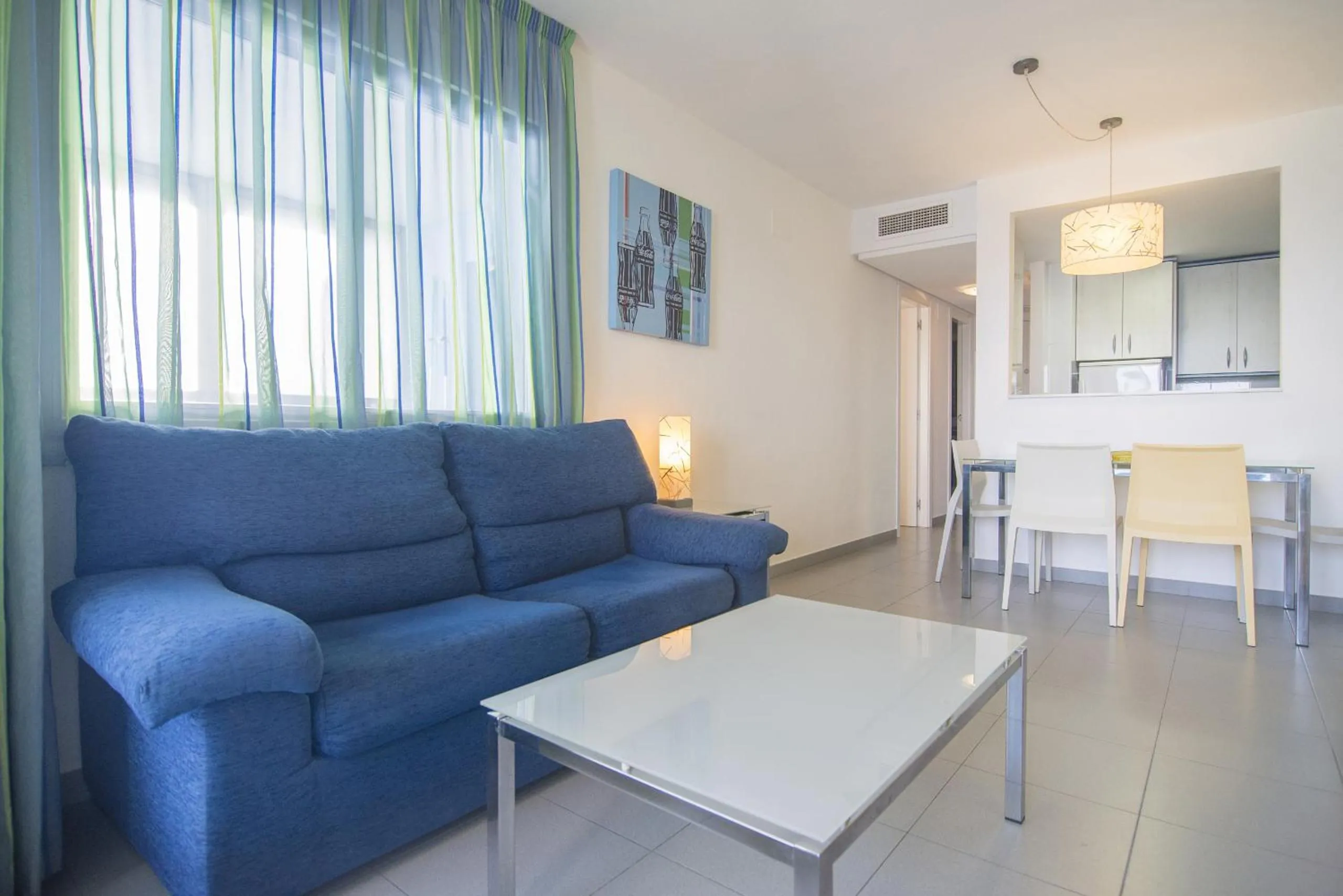 Dining area in Apartamentos Hipocampos Calpe Rent Apart