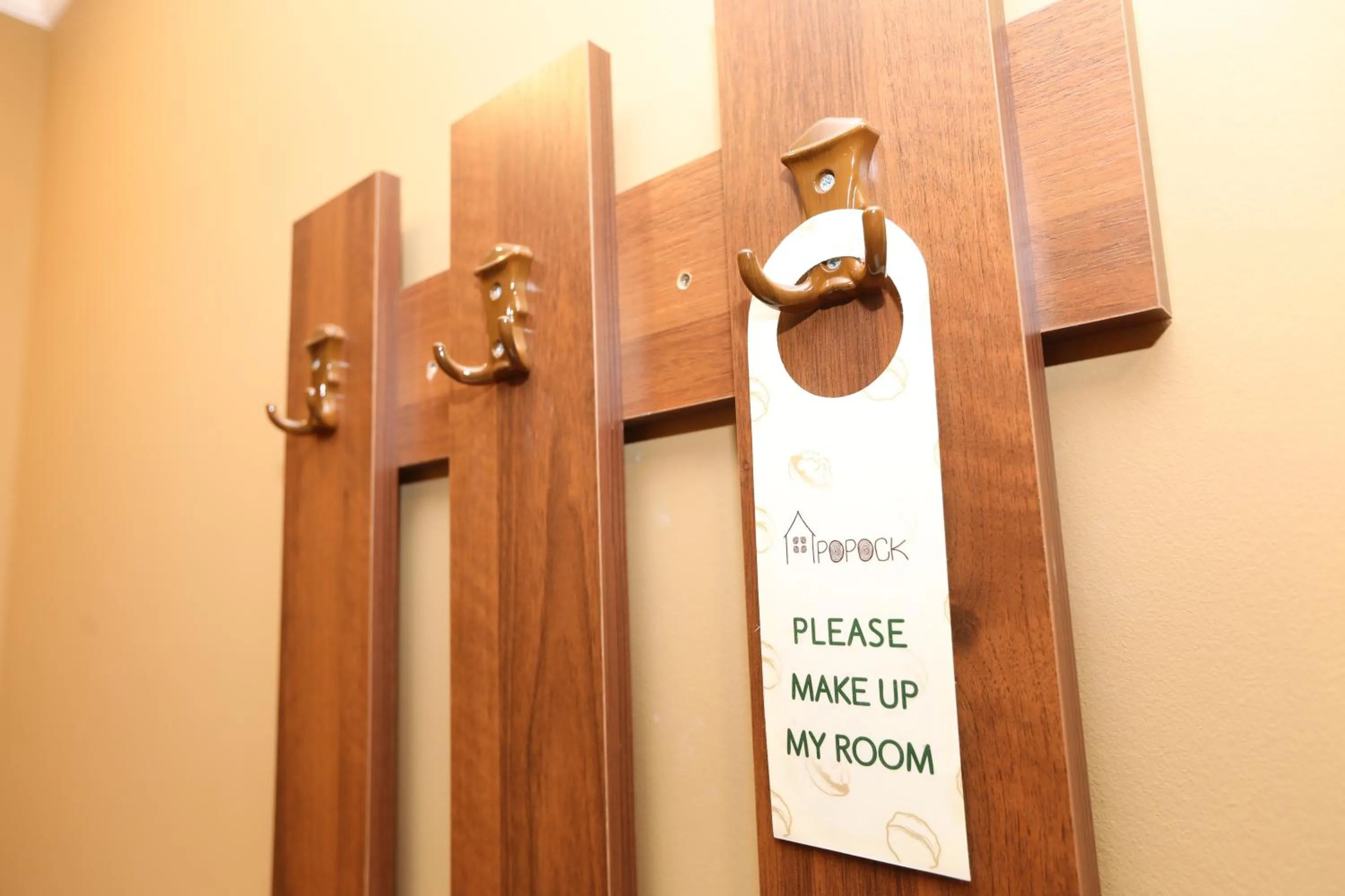 wardrobe in Popock Baghramyan