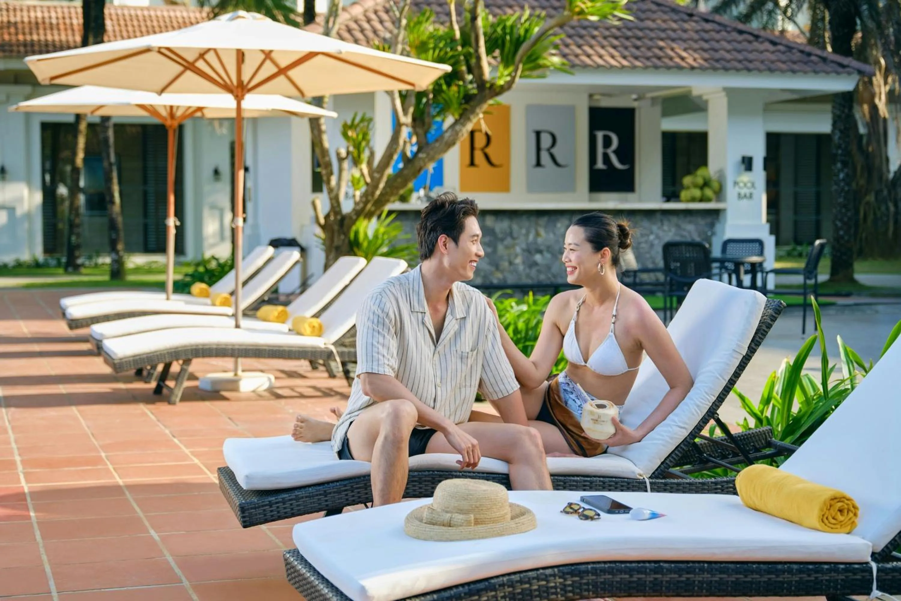 Swimming pool in Renaissance Danang Hoi An Resort & Spa