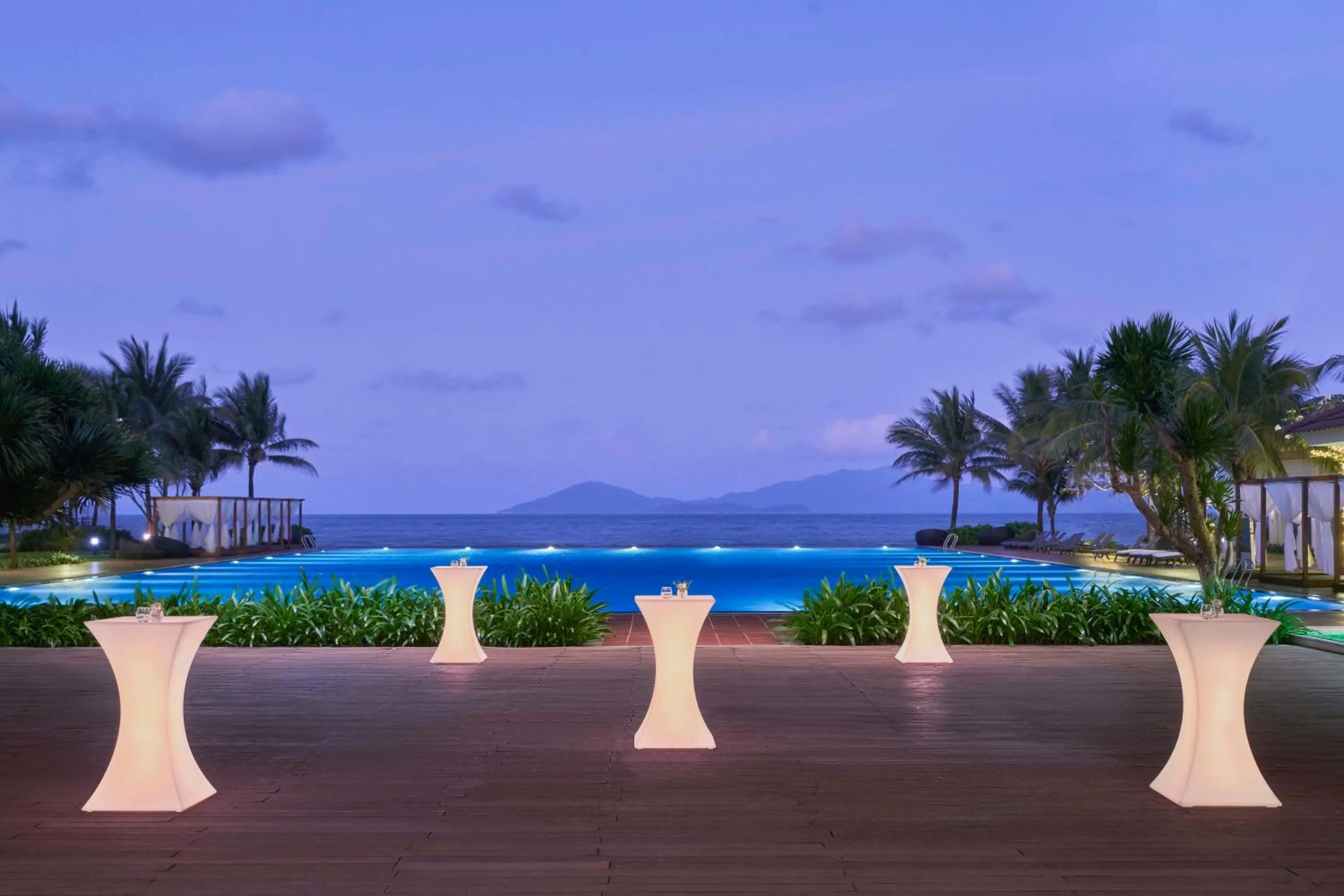 Swimming pool in Vinpearl Resort & Spa Hoi An