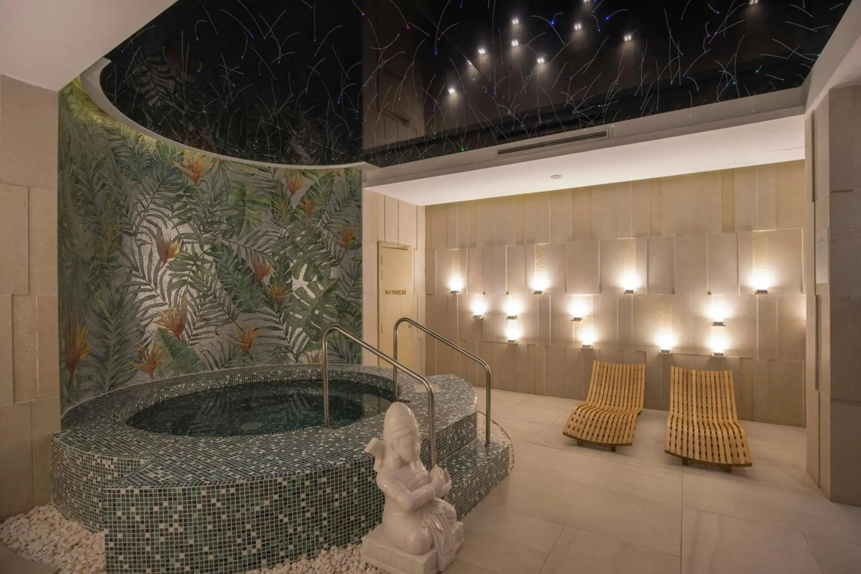 Spa and wellness centre/facilities in Vinpearl Resort & Spa Hoi An Spa and wellness centre/facilities in Vinpearl Resort & Spa Hoi An