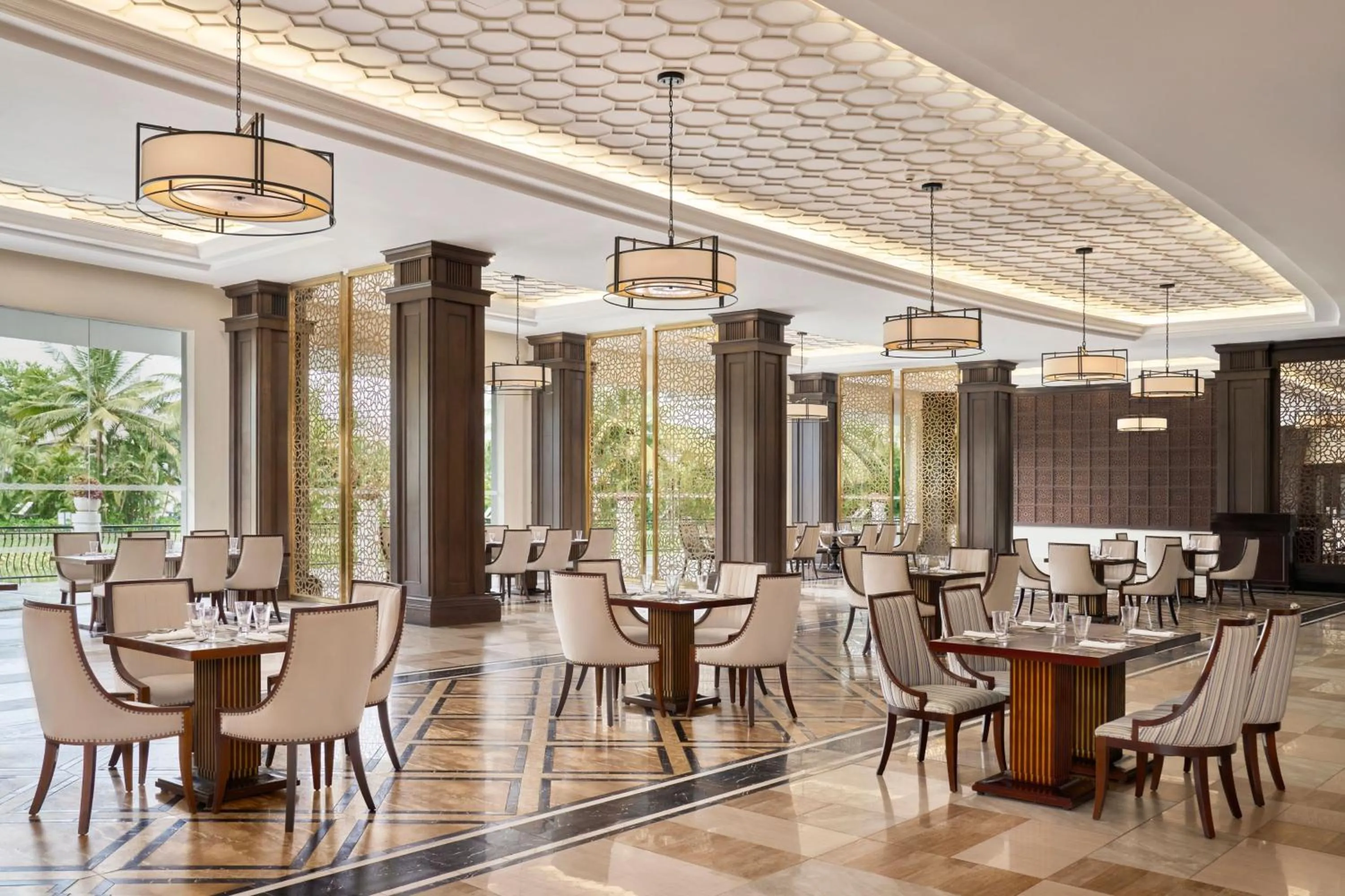 Restaurant/places to eat in Danang Marriott Resort & Spa, Non Nuoc Beach Villas