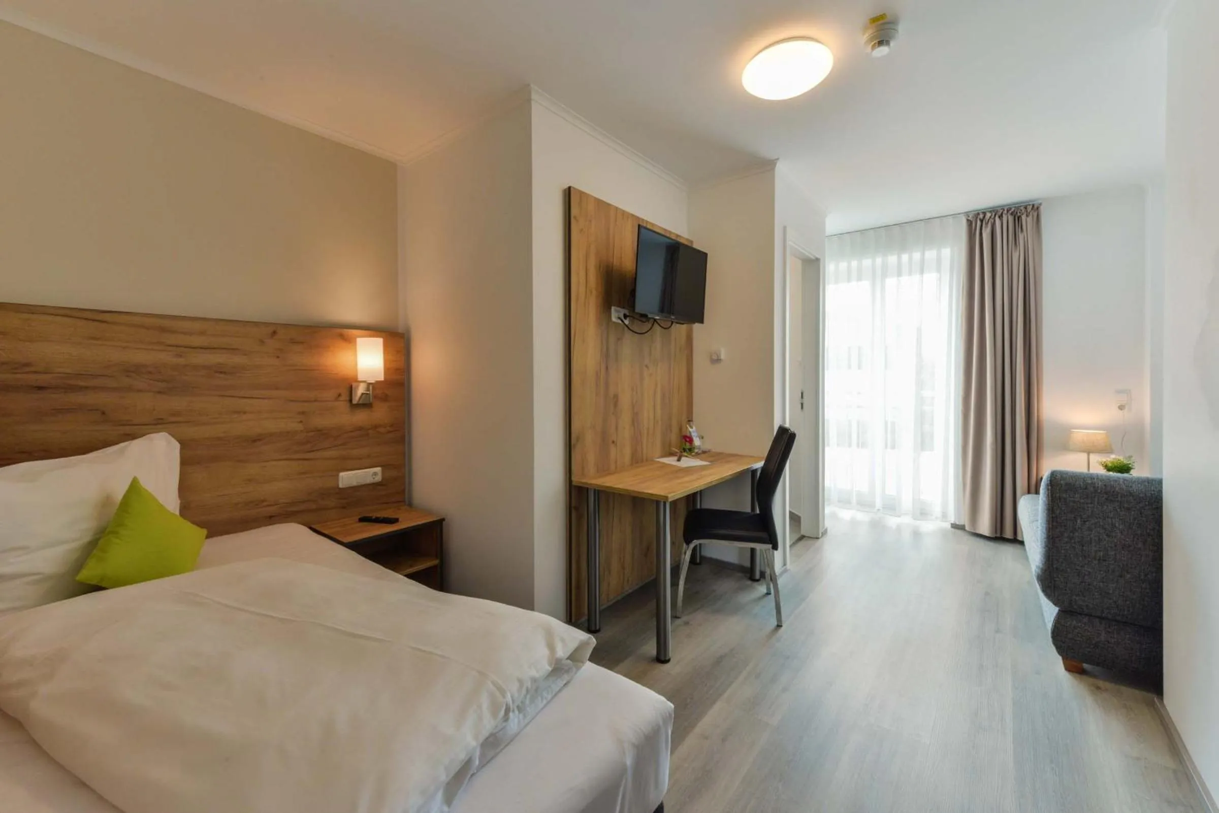 Photo of the whole room, Bed in Maiers Hotel Parsberg