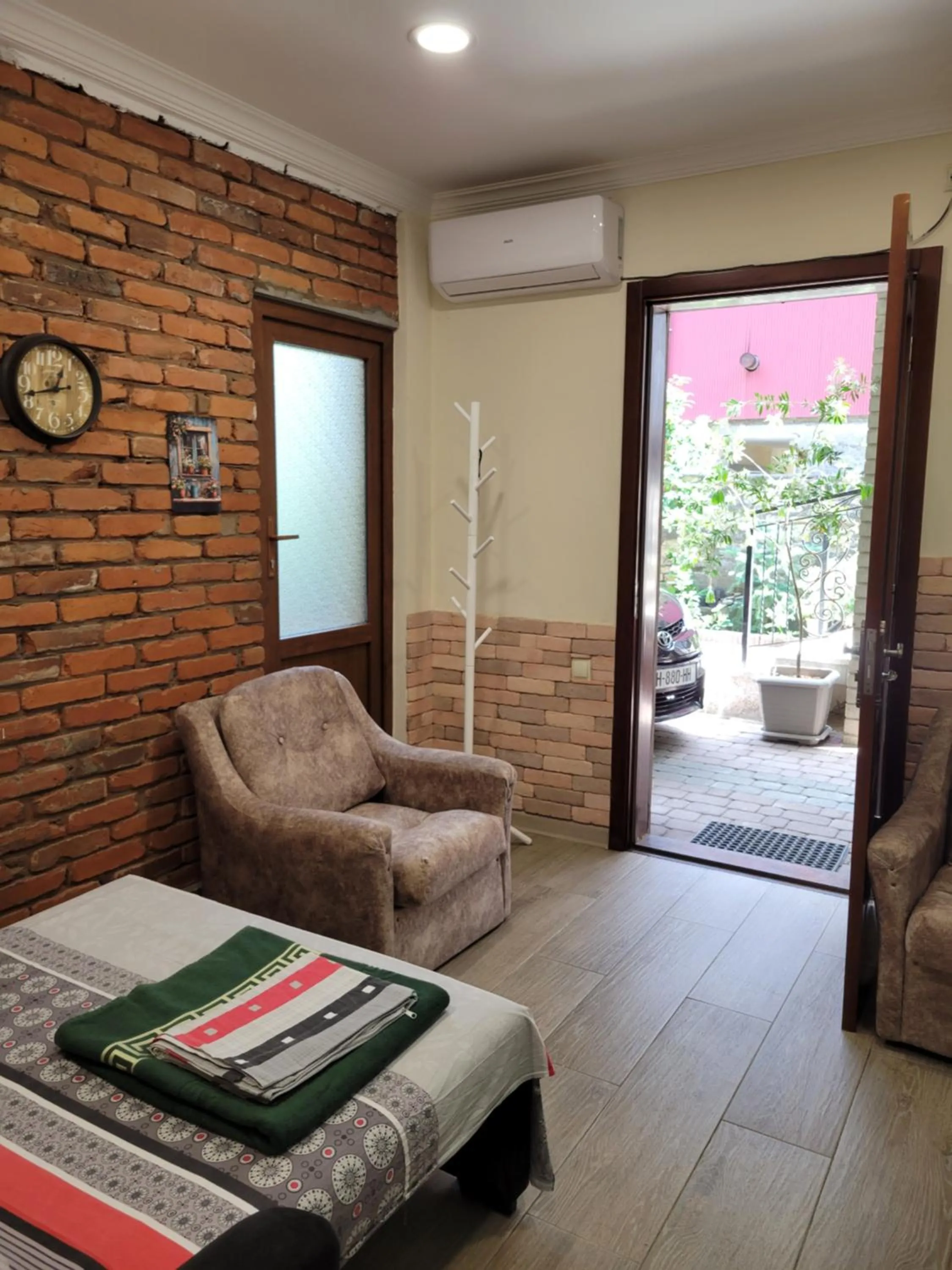 Guest house Agmashenebeli 229