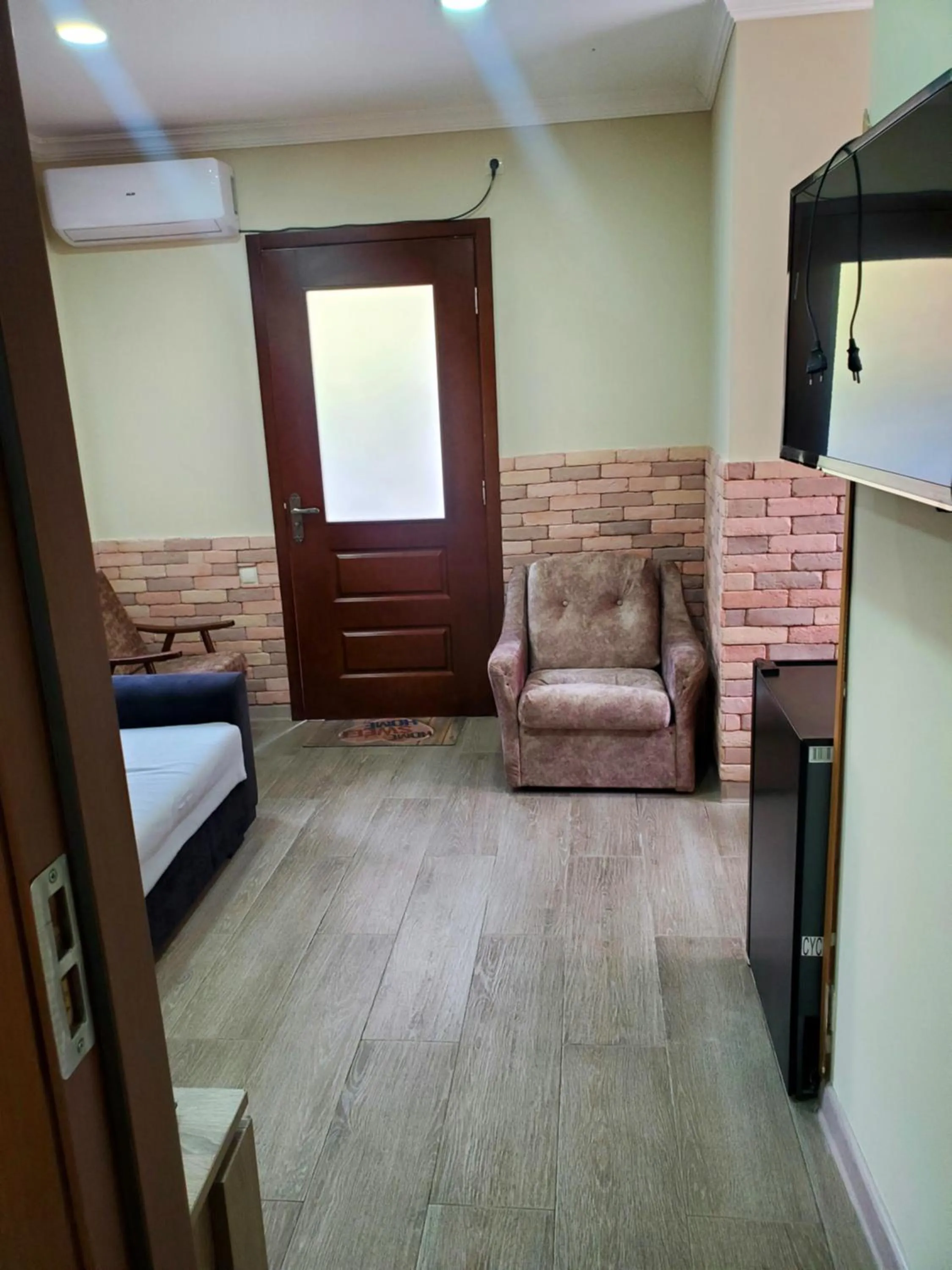 Photo of the whole room, Bed in Guest house Agmashenebeli 229