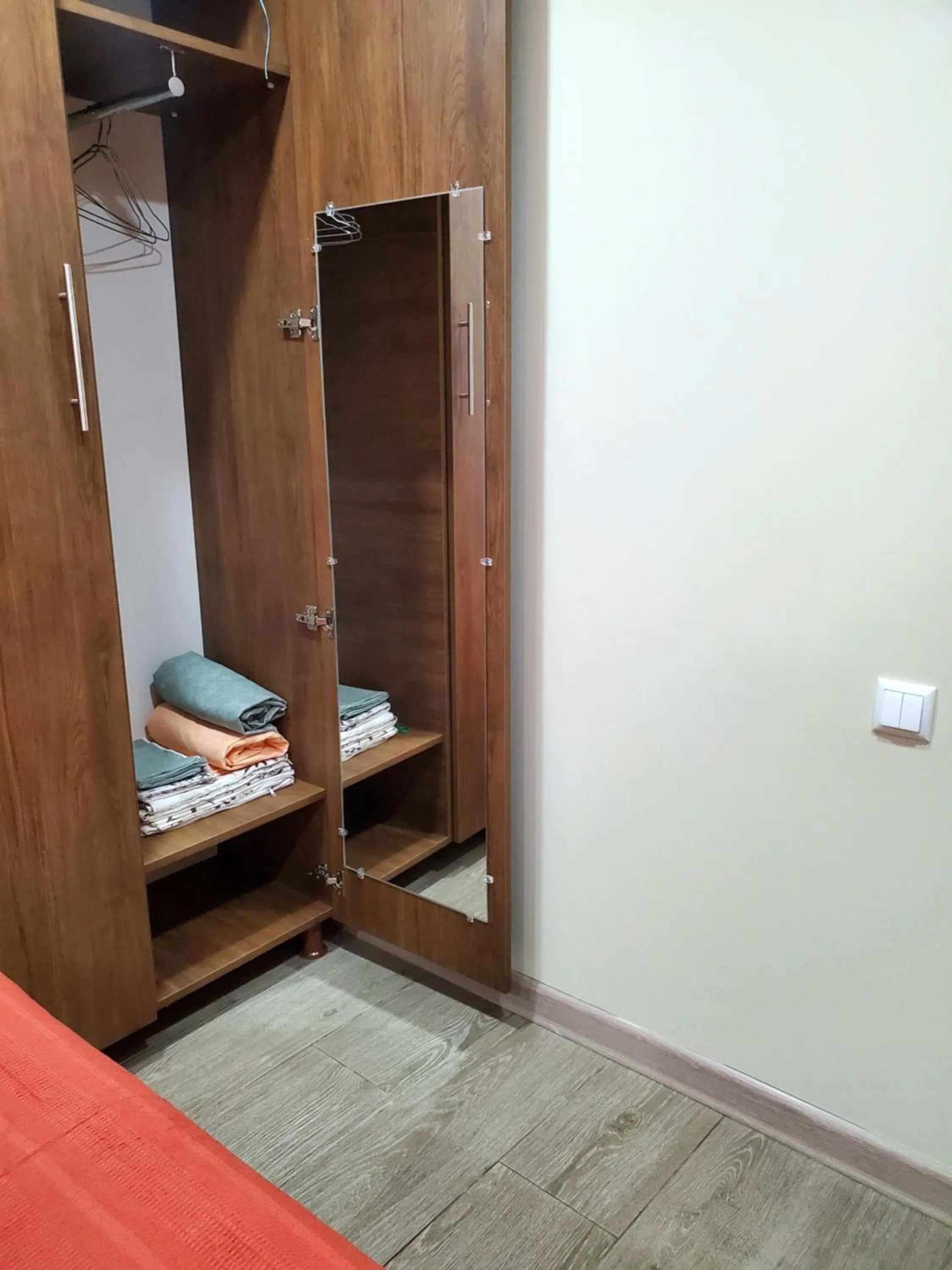wardrobe, Bed in Guest house Agmashenebeli 229