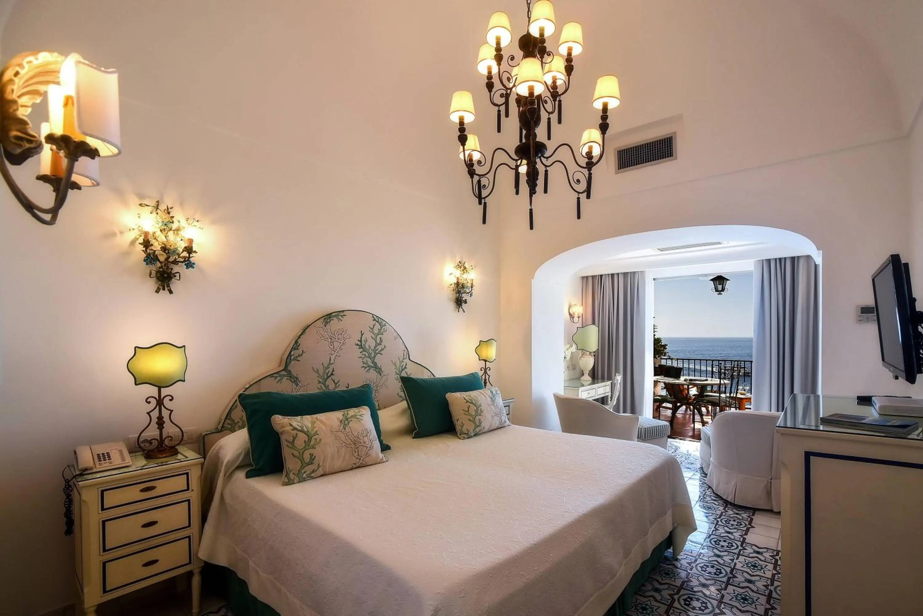 Bedroom, Bed in Buca Di Bacco