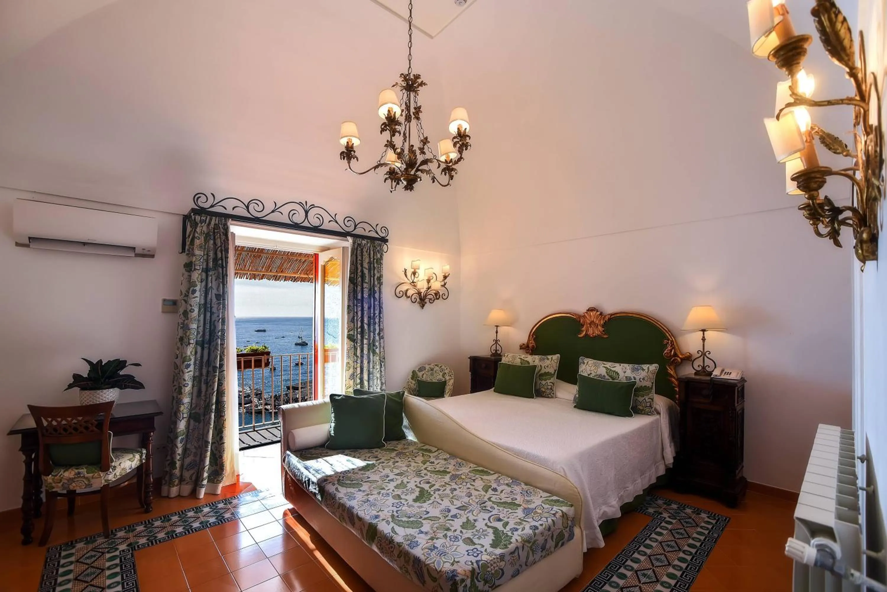 Bed in Buca Di Bacco