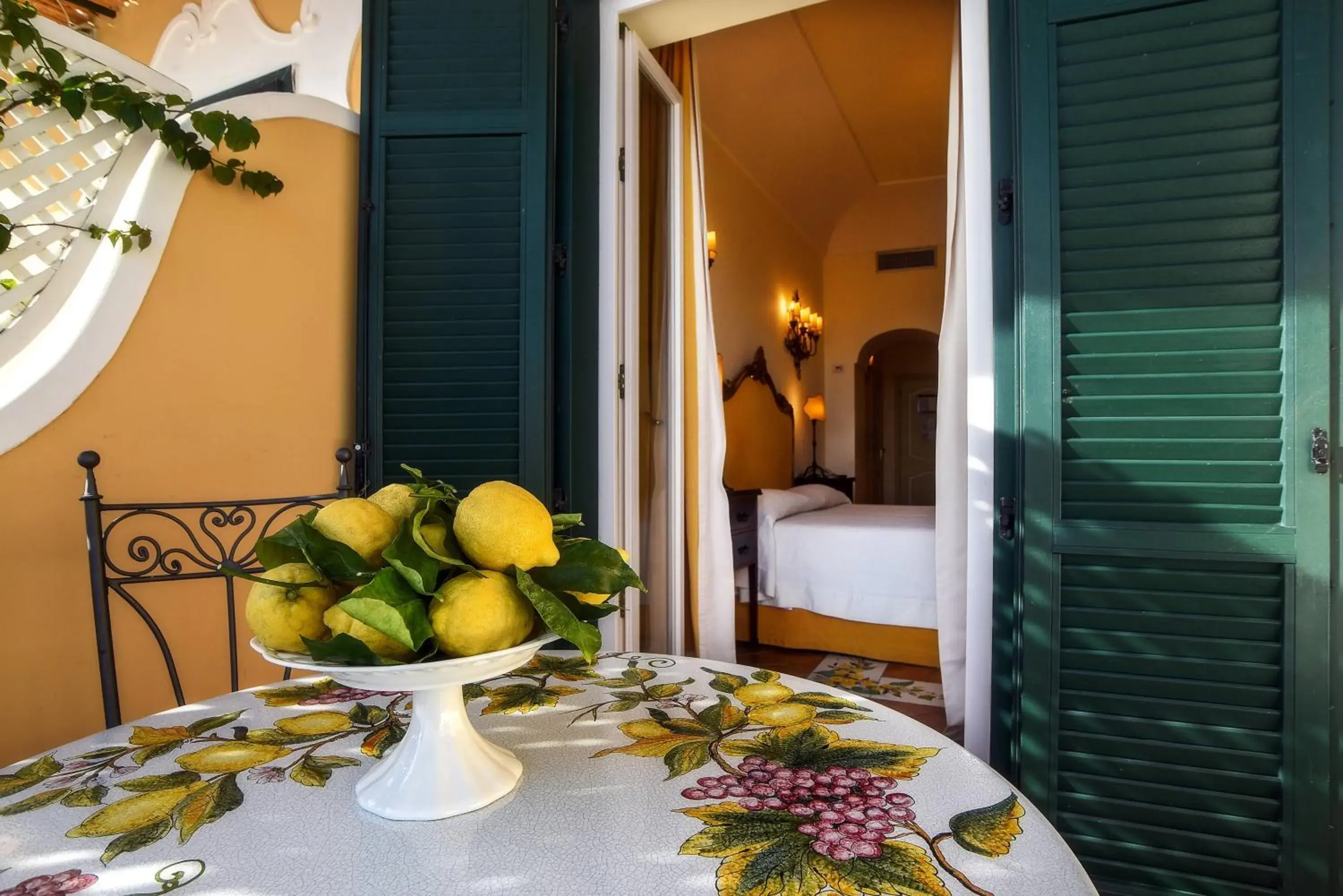 Buca Di Bacco Buca Di Bacco