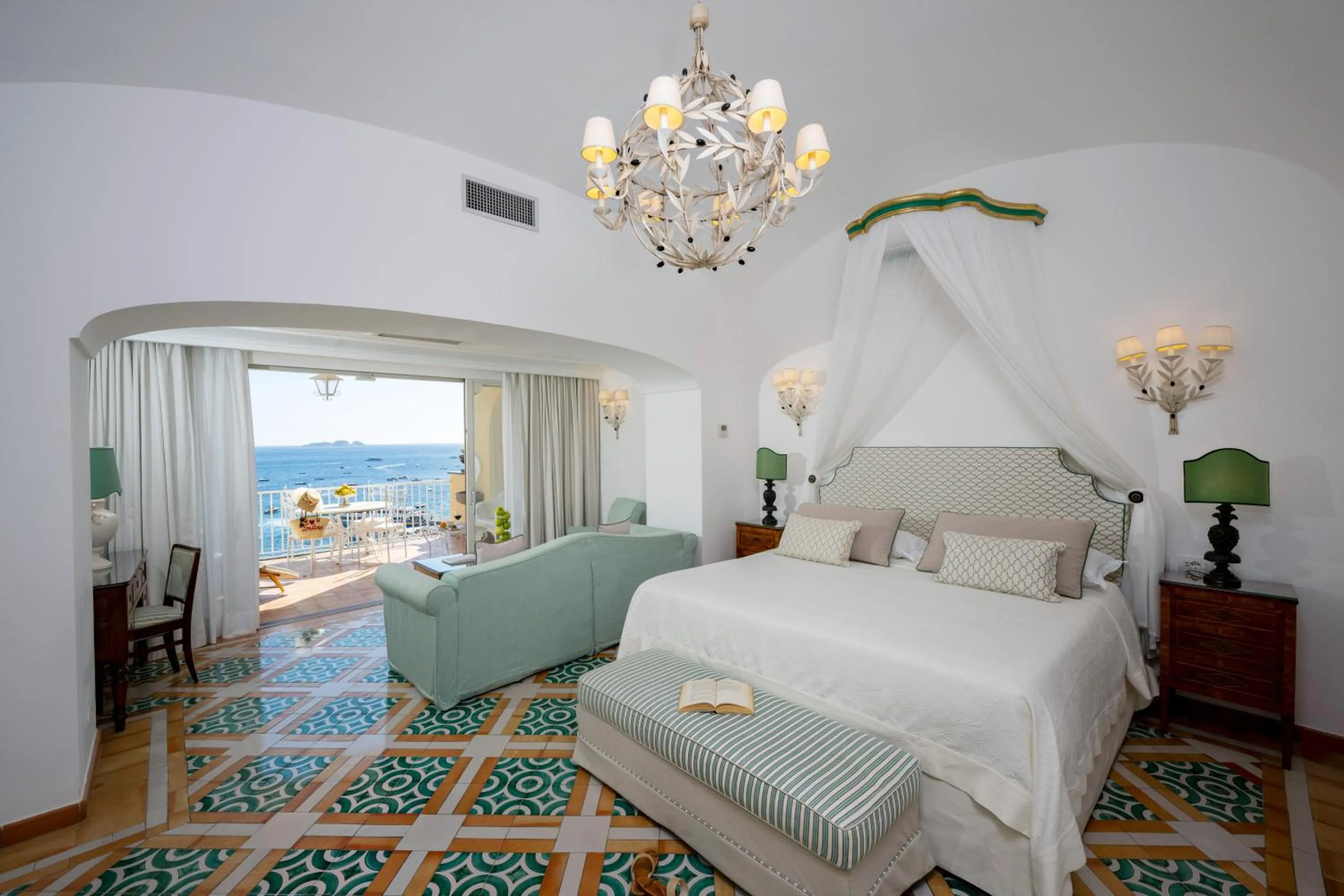 Bed in Buca Di Bacco