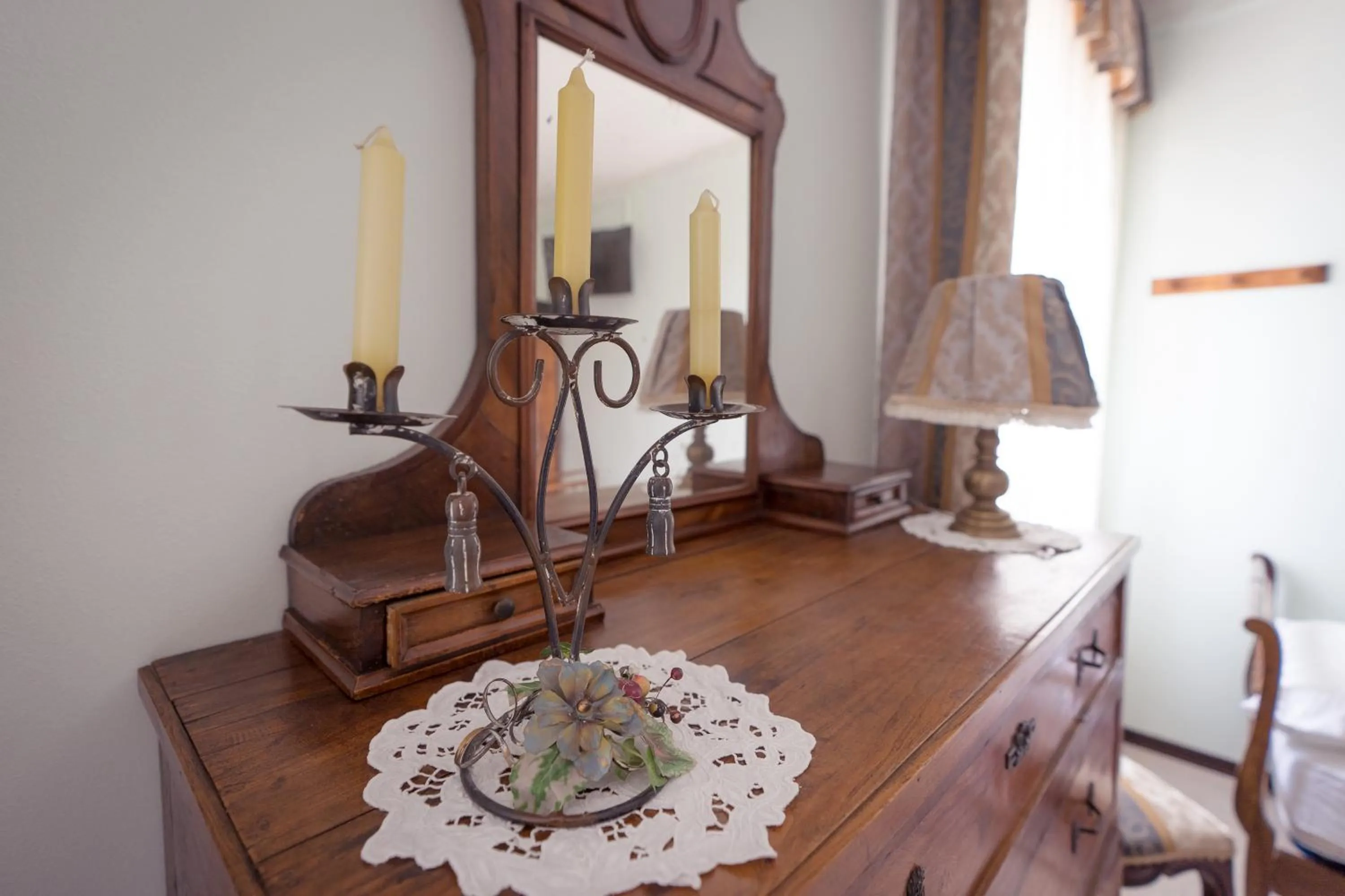 Decorative detail in AgriB&B Corte Burchio