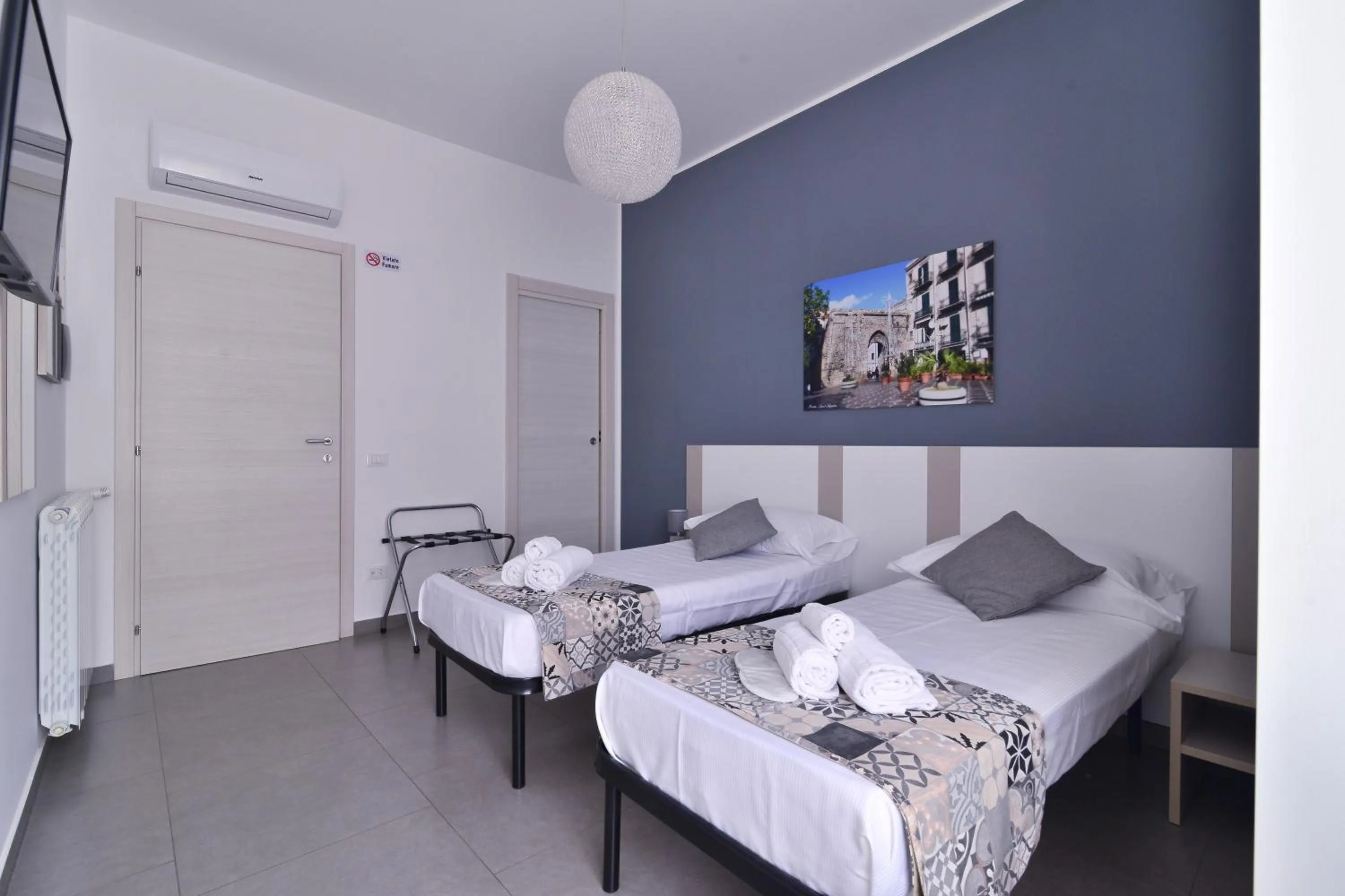 Photo of the whole room, Bed in B&B Le Porte Del Centro